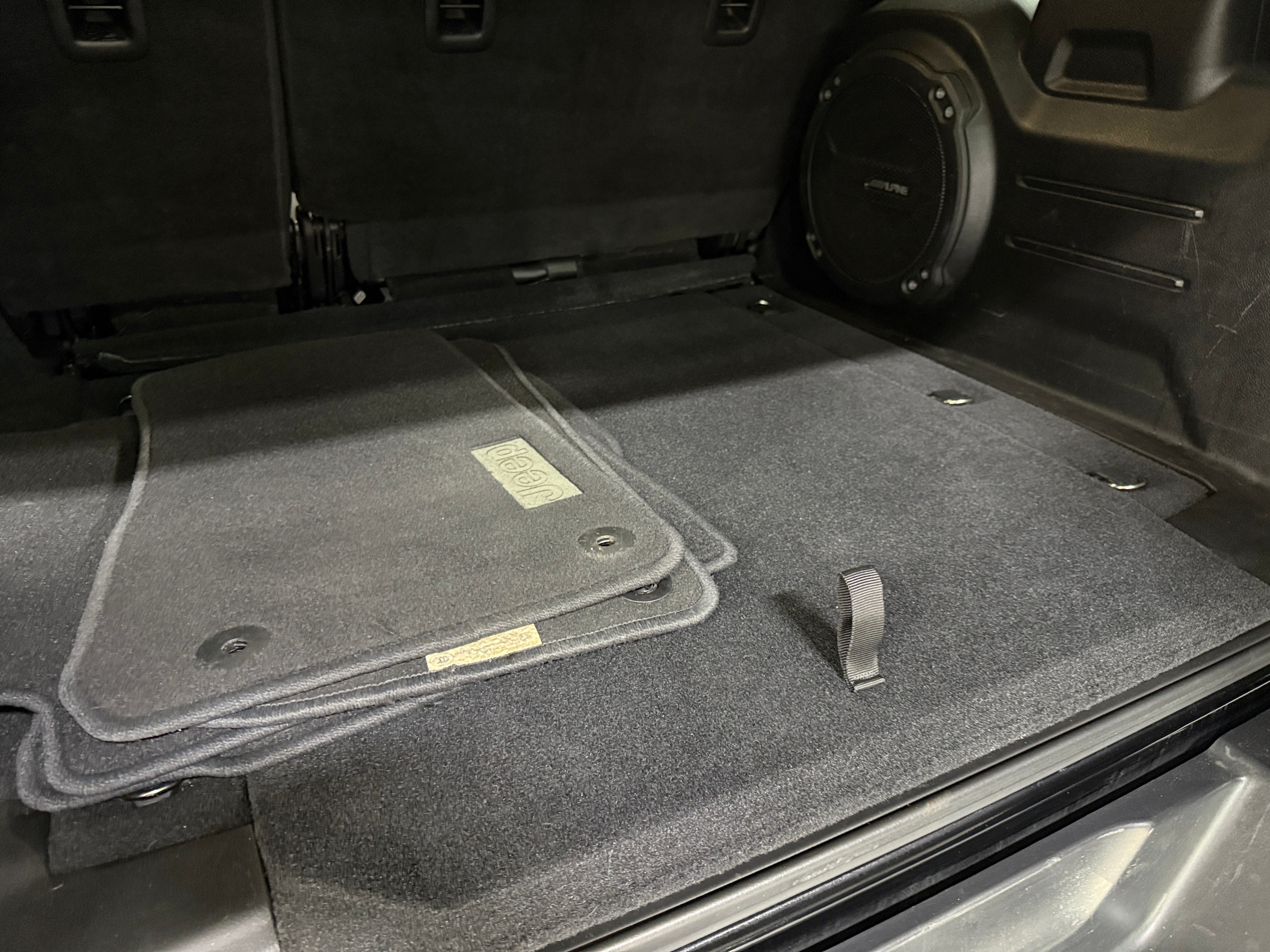 2019 Jeep Wrangler Unlimited Sahara 7