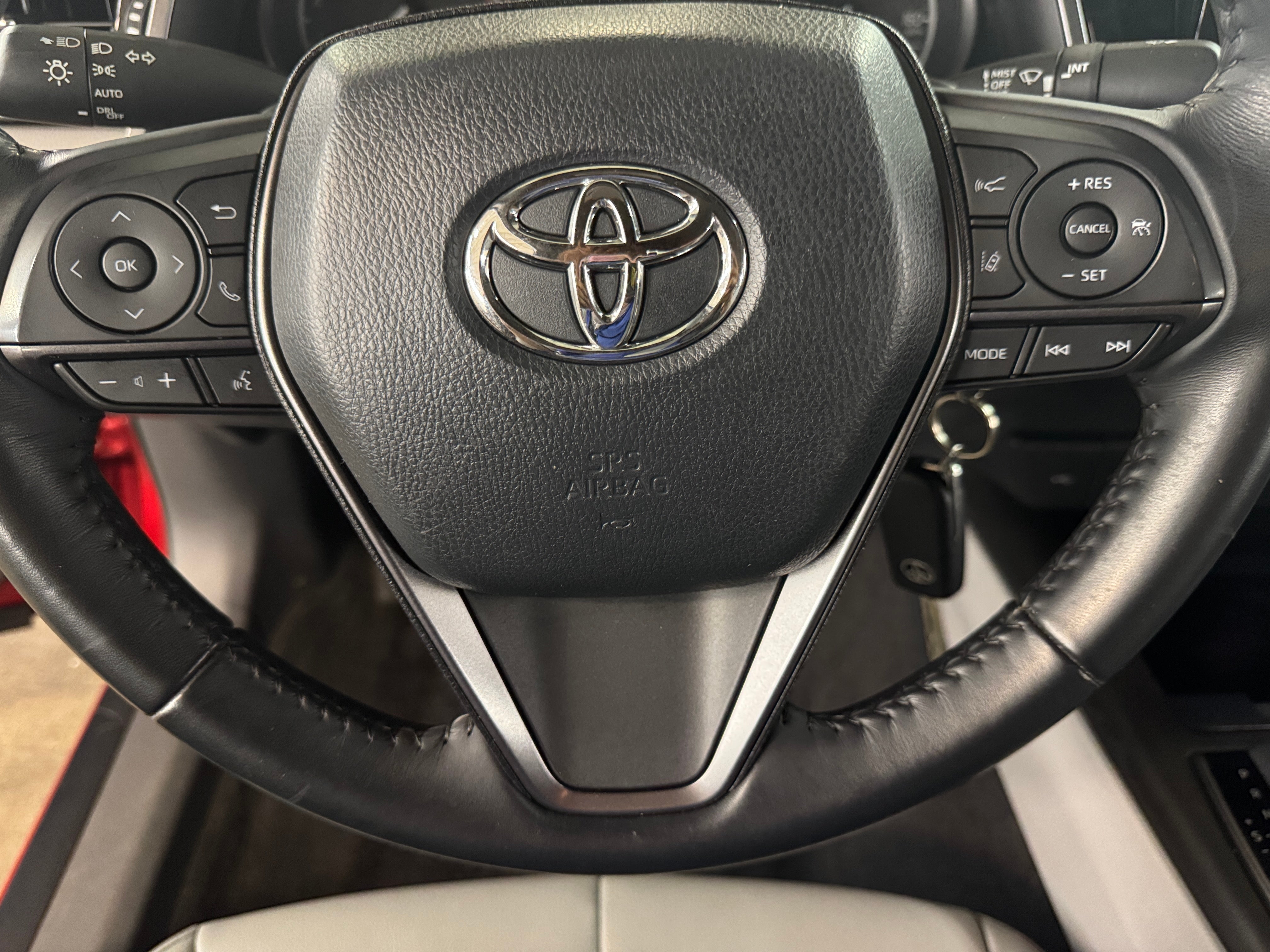 Thumbnail: 2021 Toyota Camry - 4