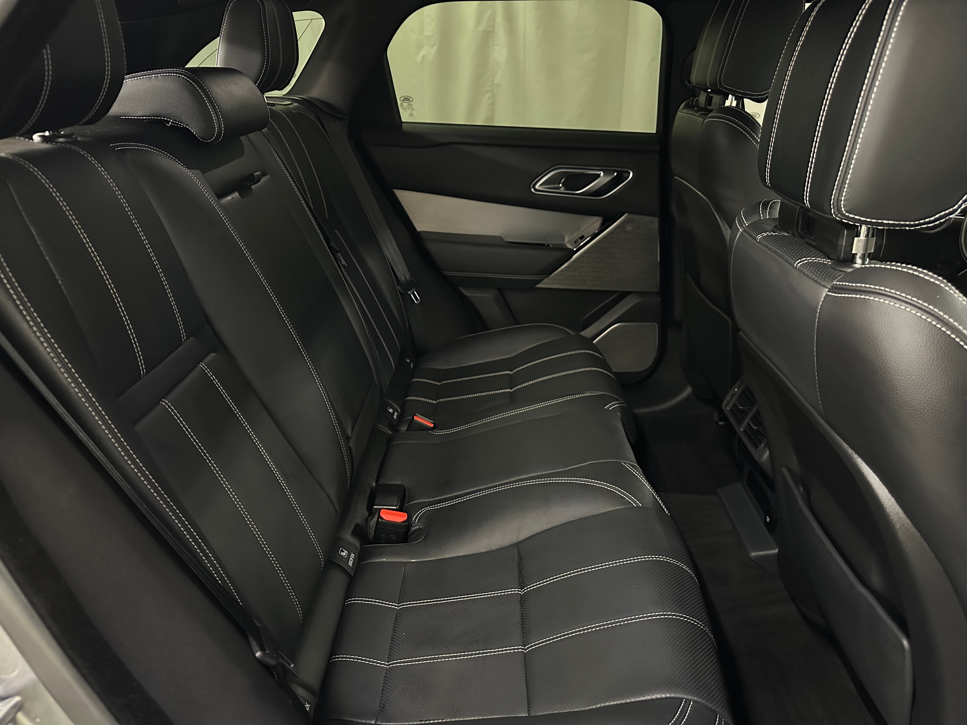 2021 Land Rover Range Rover Velar R-Dynamic S 5
