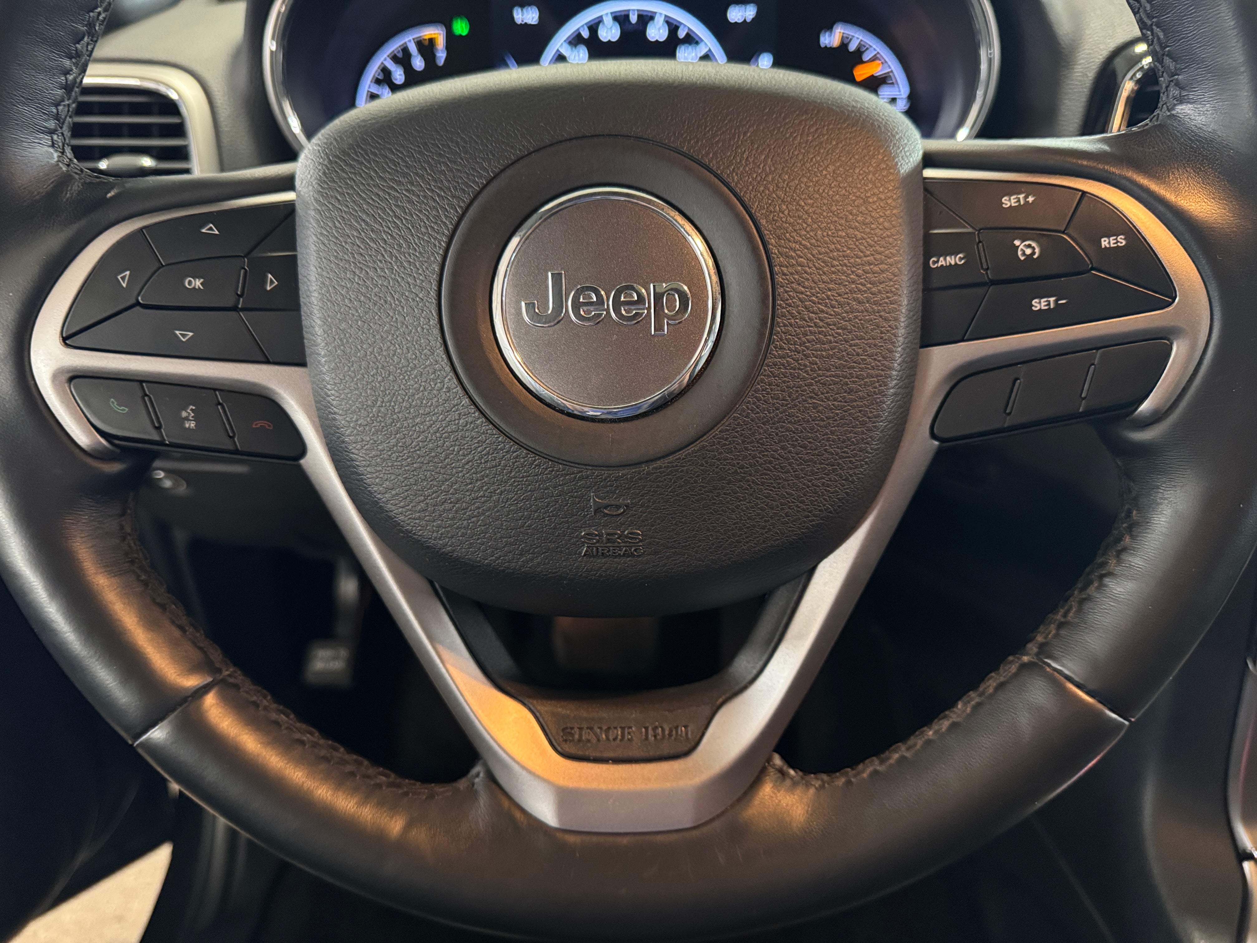 2019 Jeep Grand Cherokee Limited Edition 4