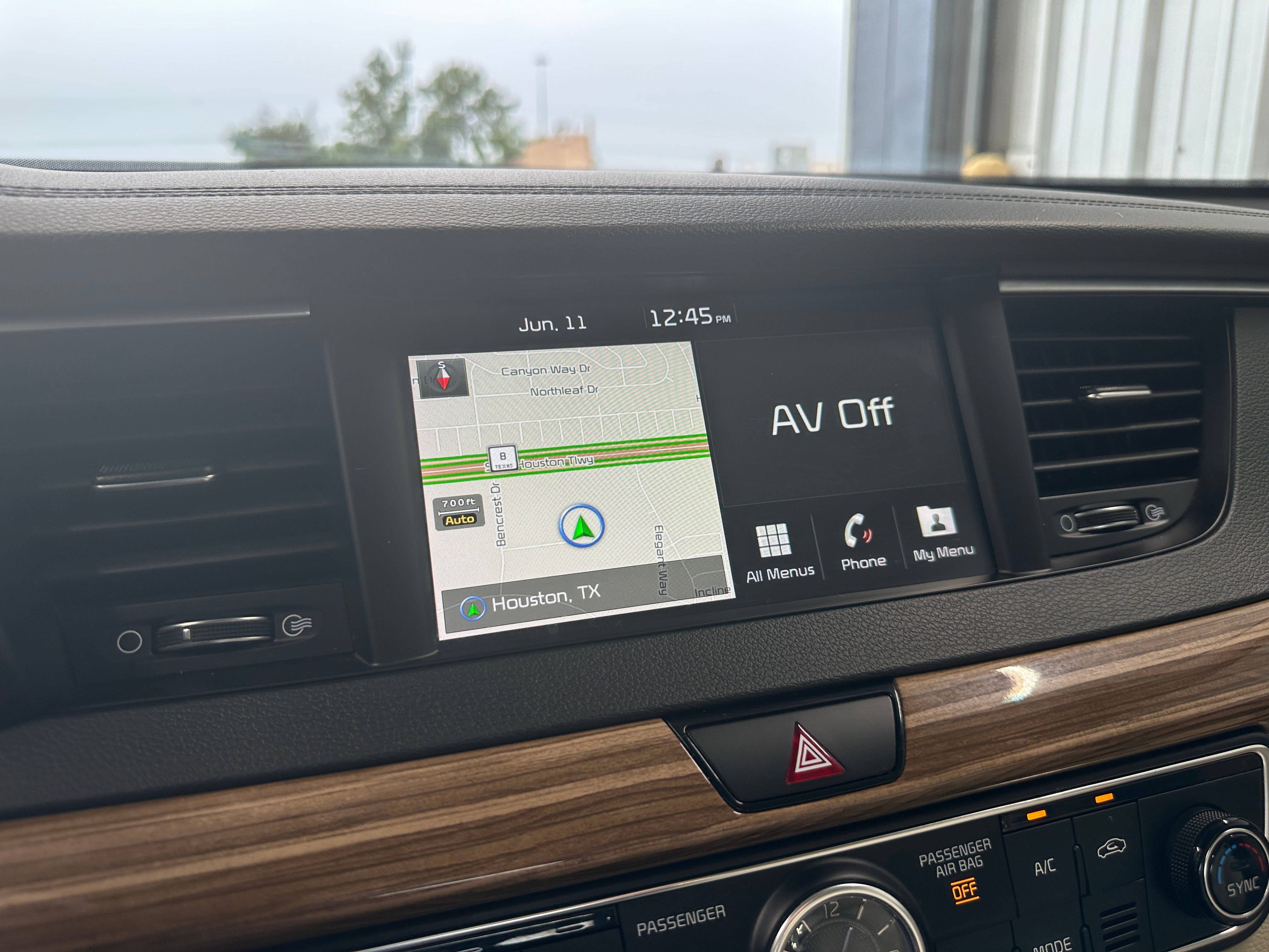 2019 Kia Cadenza Technology 3