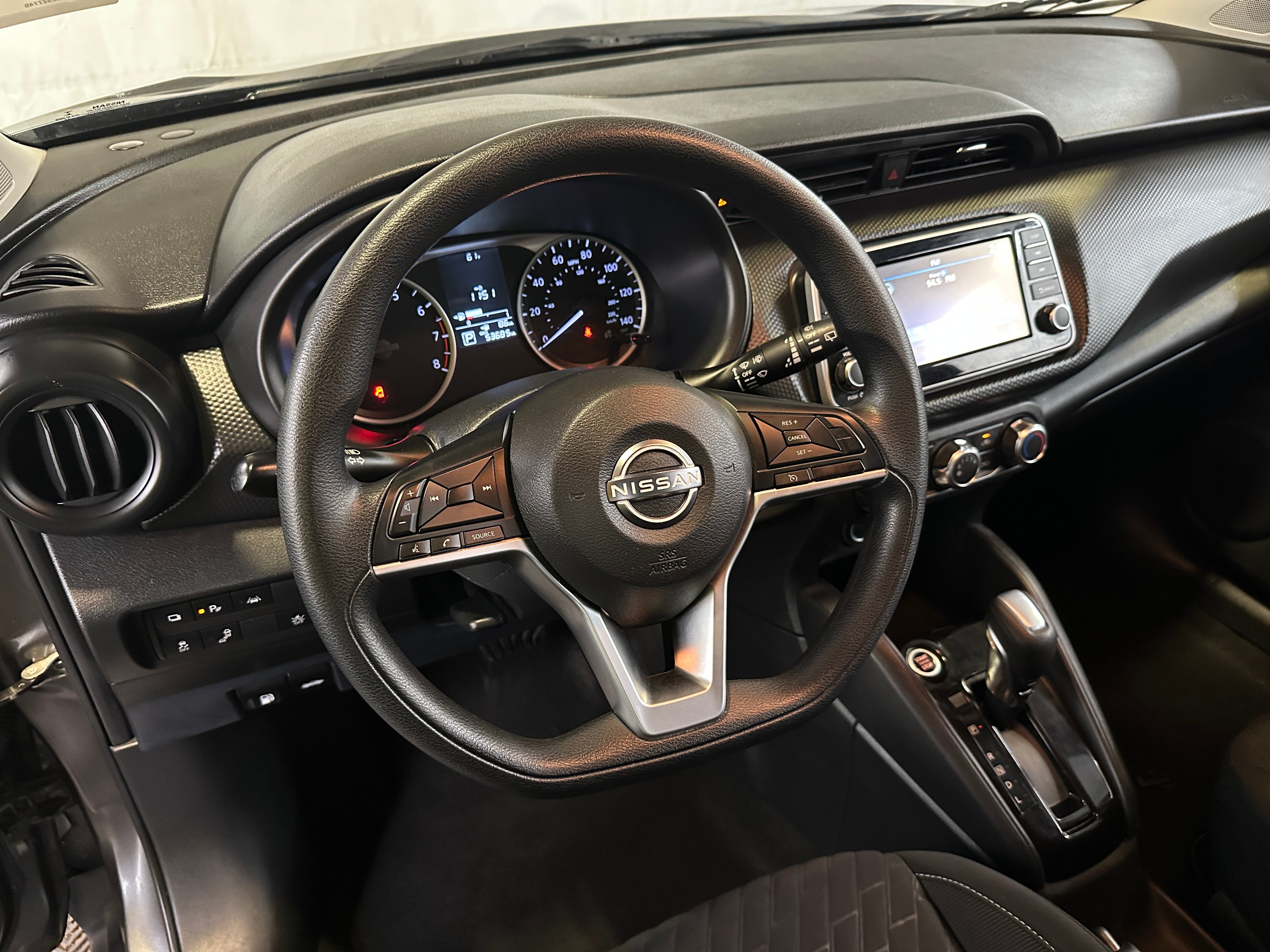 2022 Nissan Kicks S 5