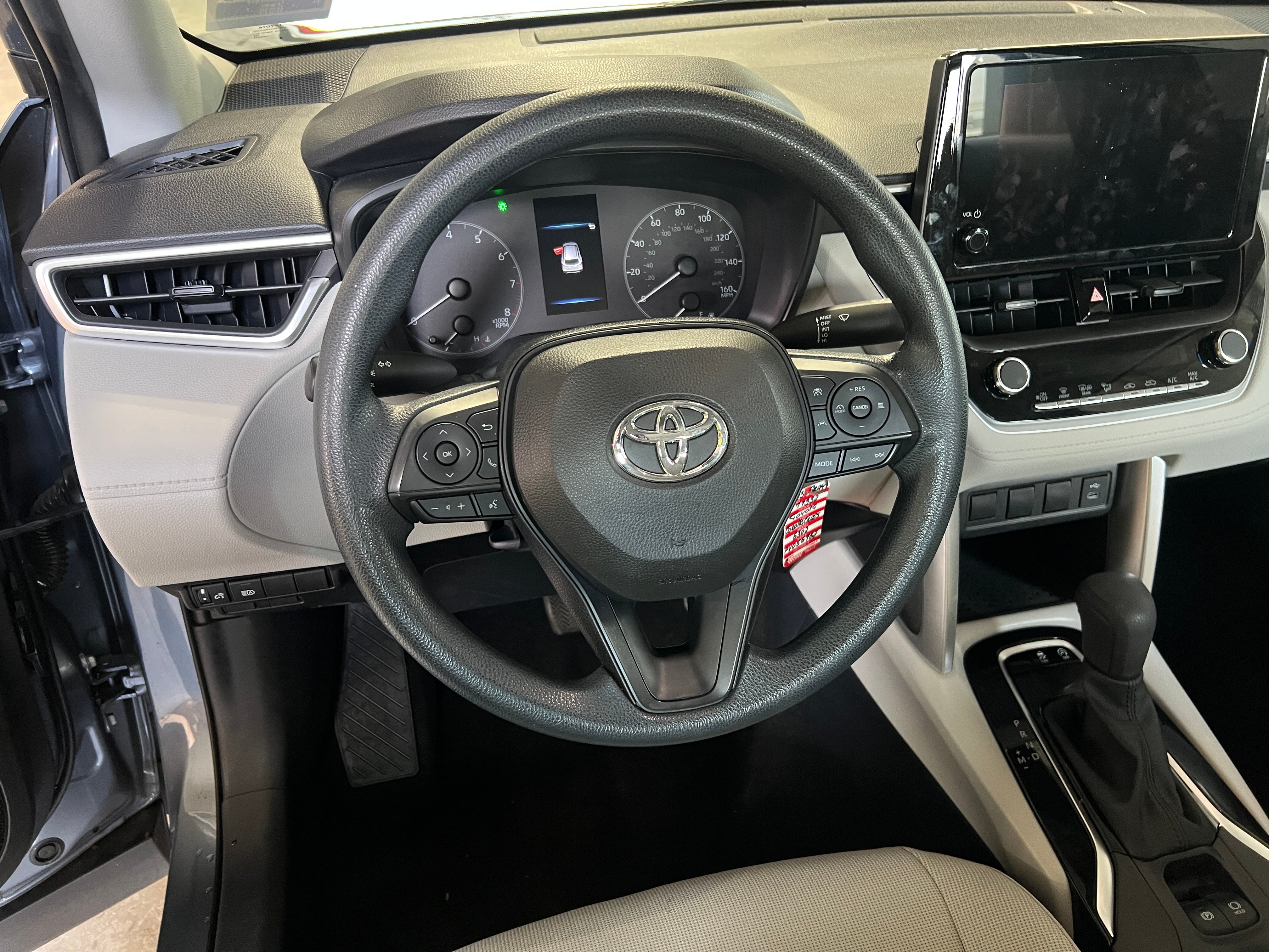 2023 Toyota Corolla Cross L 5