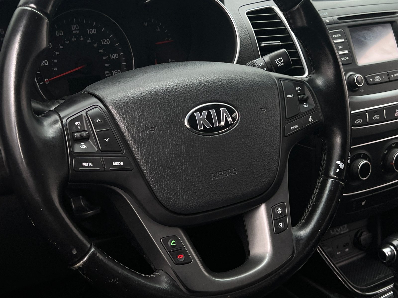Thumbnail: 2015 Kia Sorento - 5