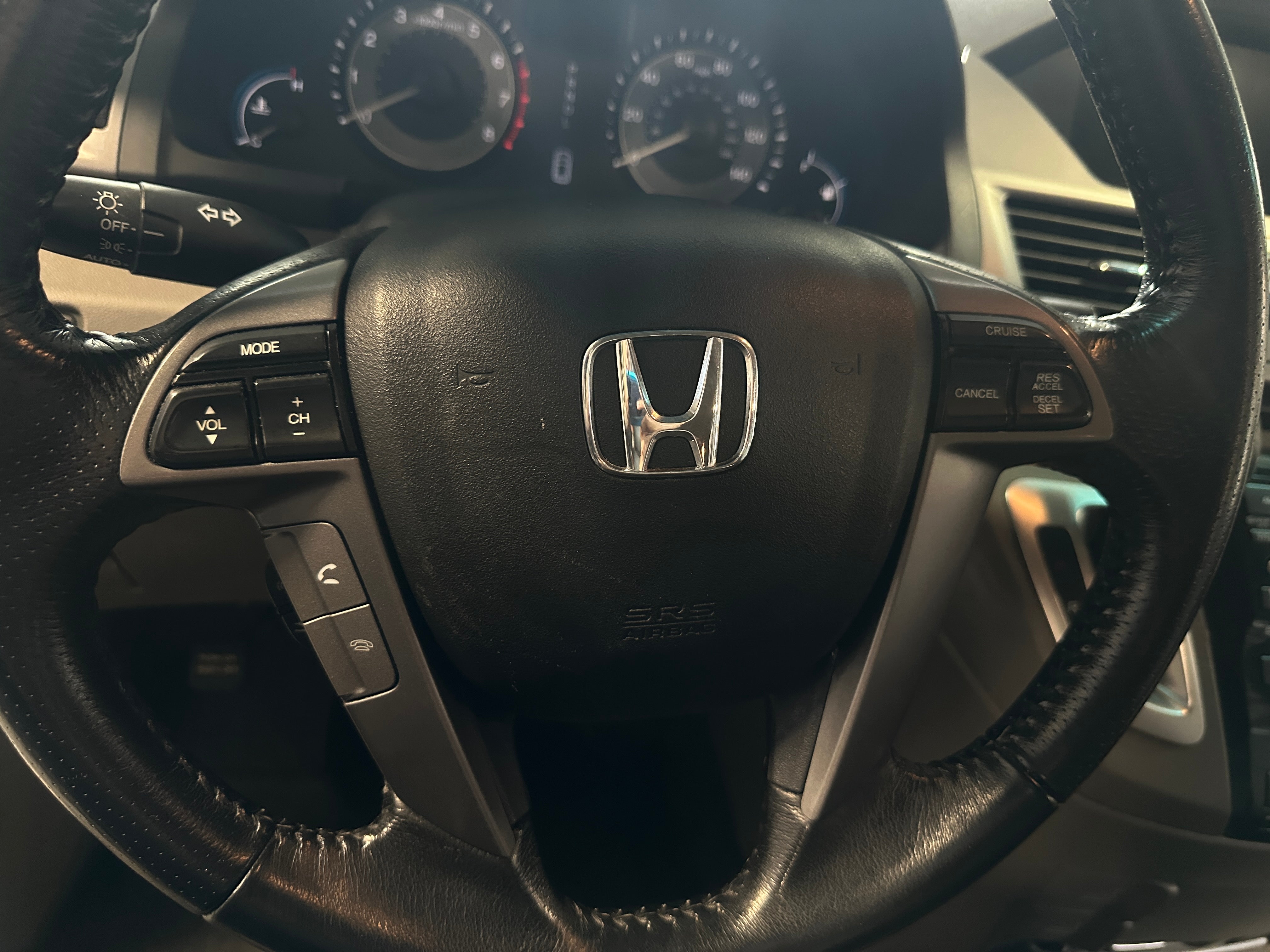 Thumbnail: 2012 Honda Odyssey - 4