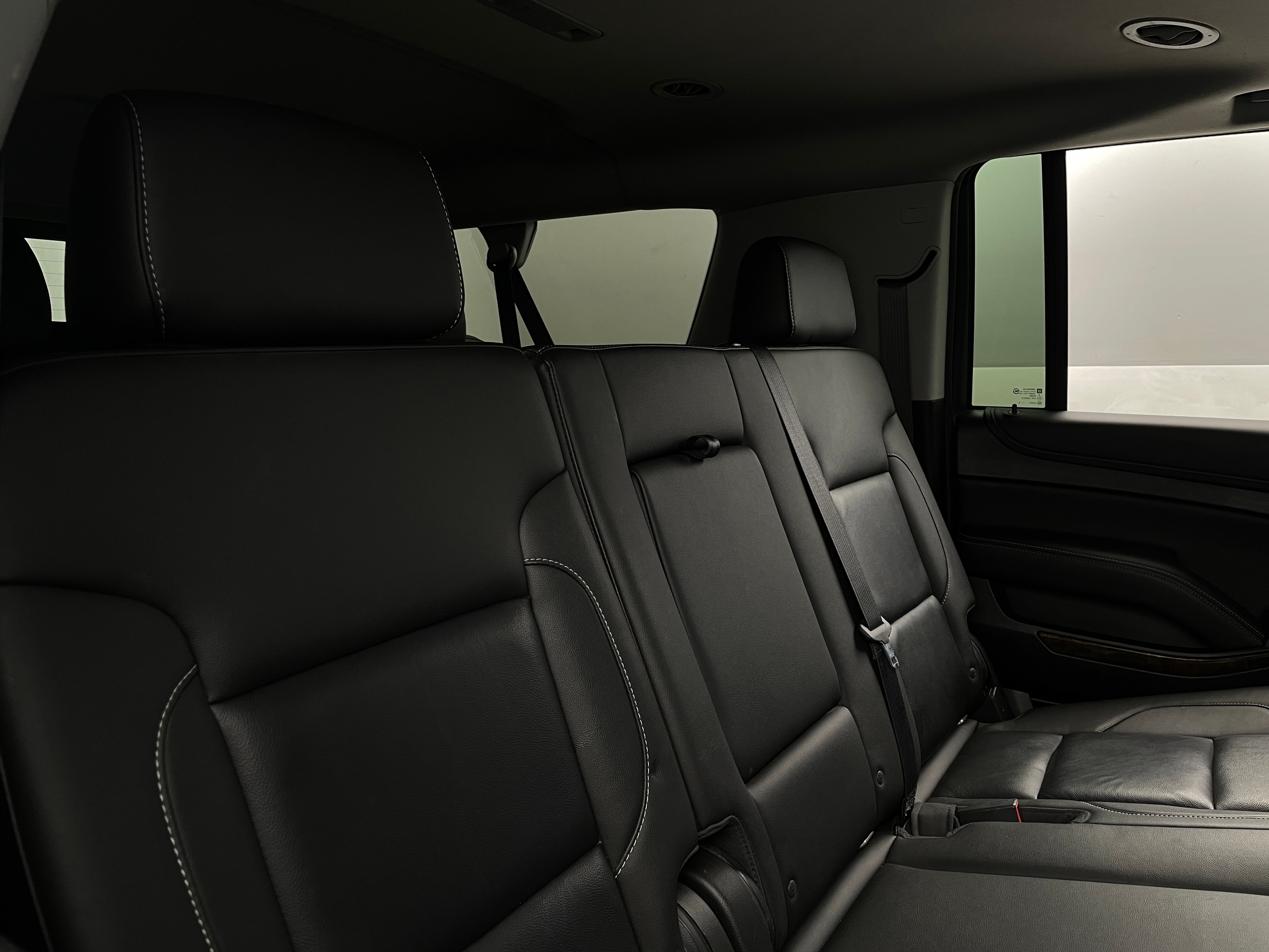 2018 Chevrolet Suburban LT 5