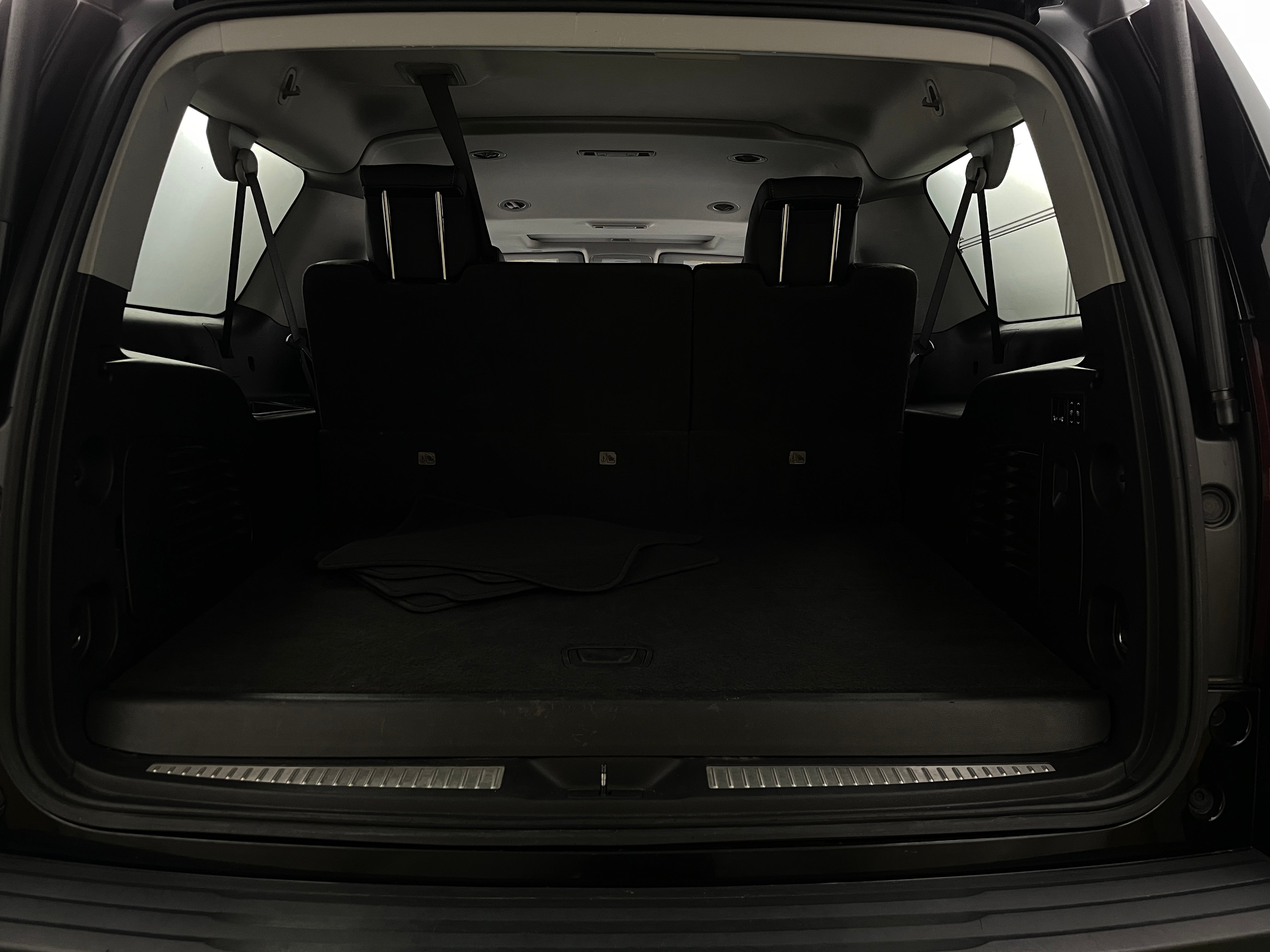 2018 Chevrolet Suburban LT 6