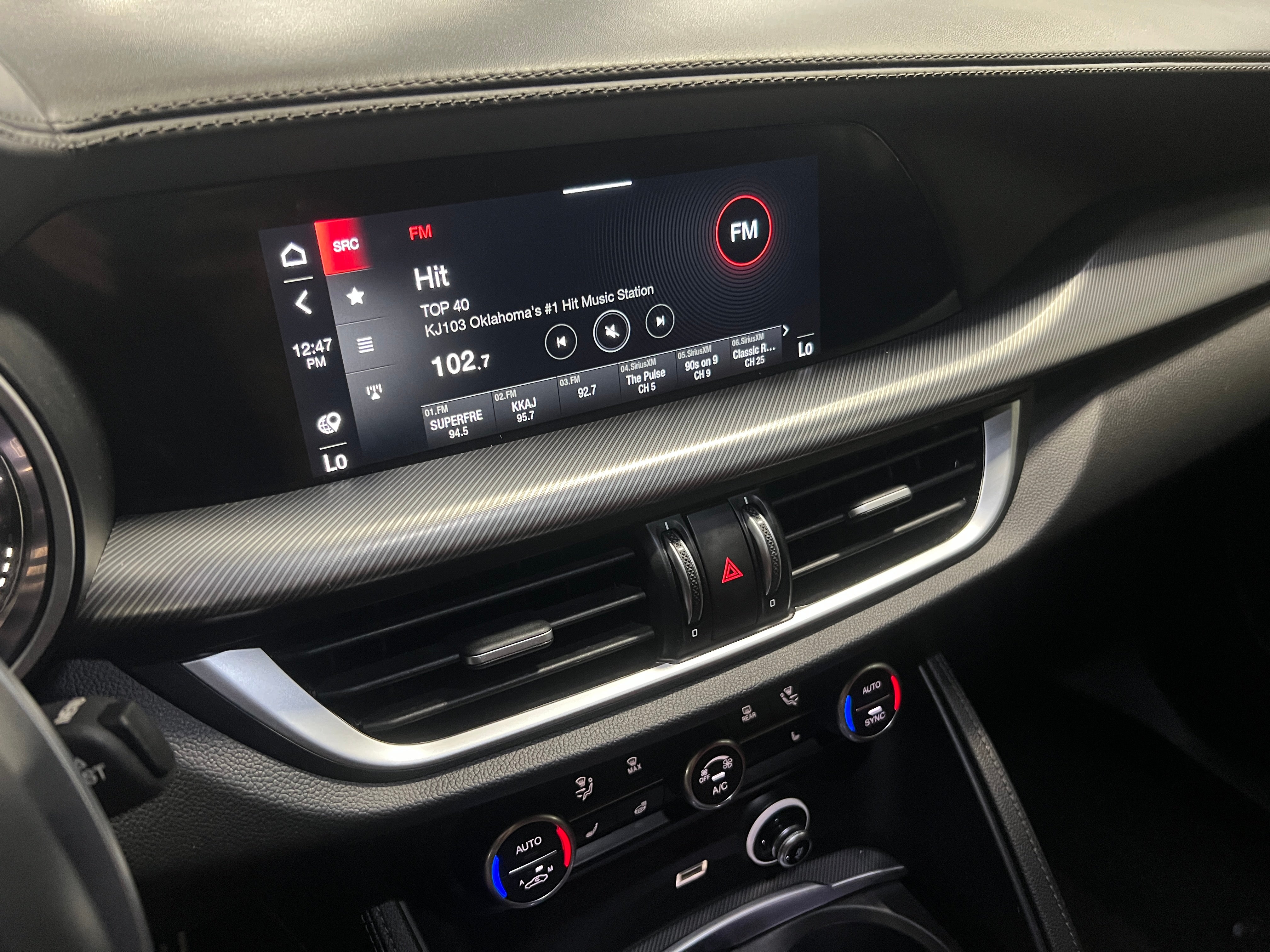 2022 Alfa Romeo Stelvio Ti 3