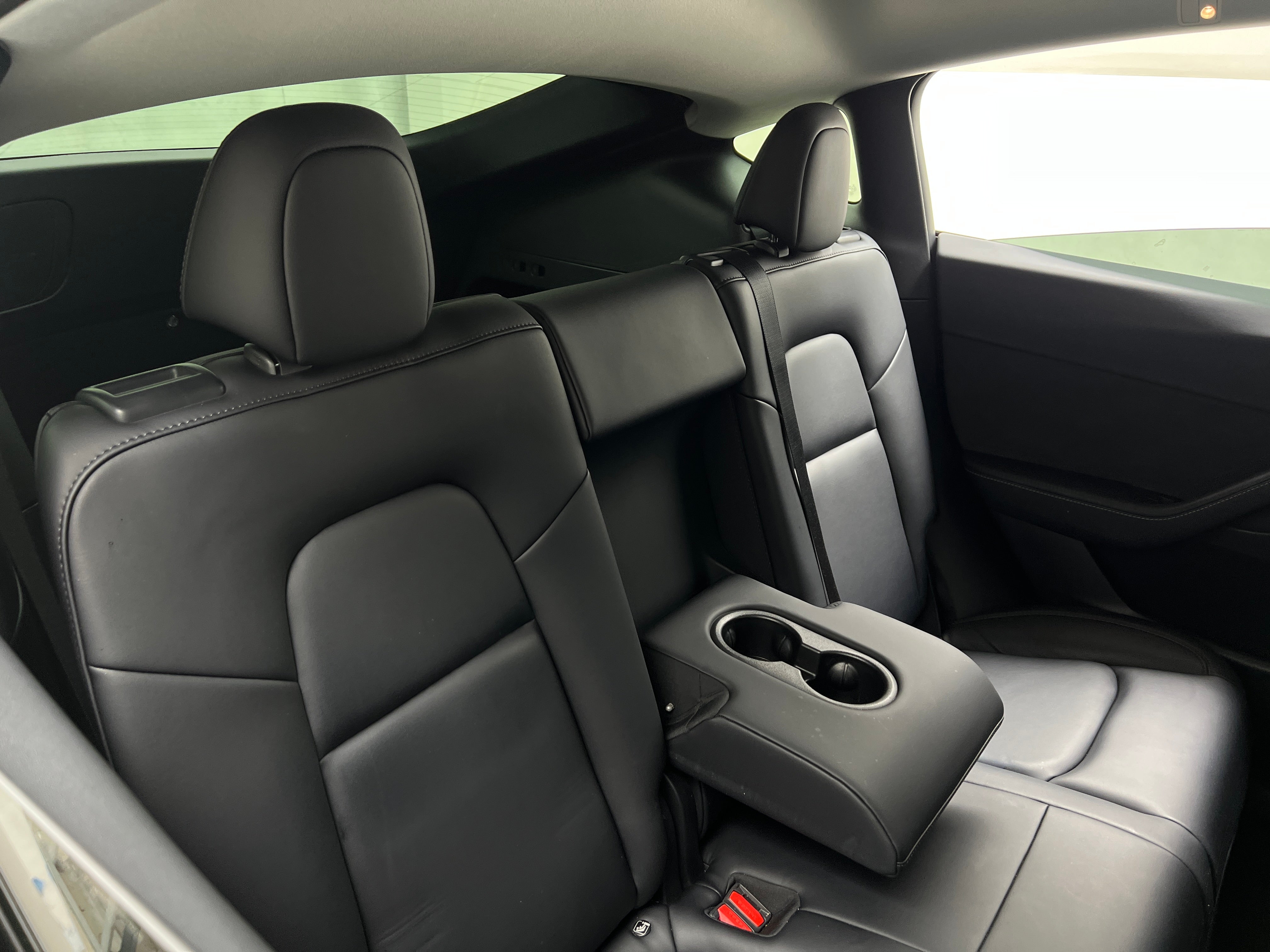 2022 Tesla Model Y Long Range 5