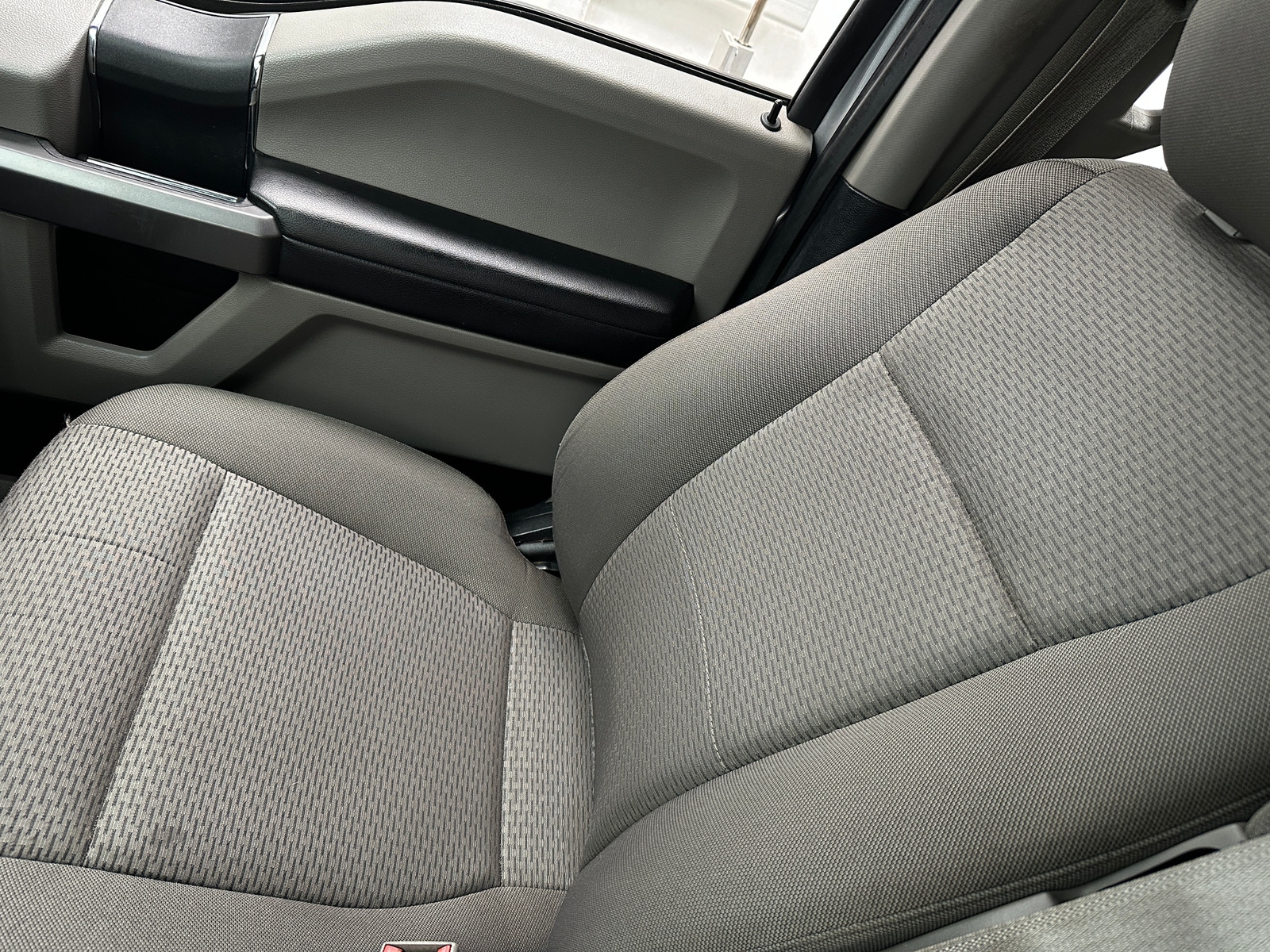 Thumbnail: 2020 Ford Econoline - 2