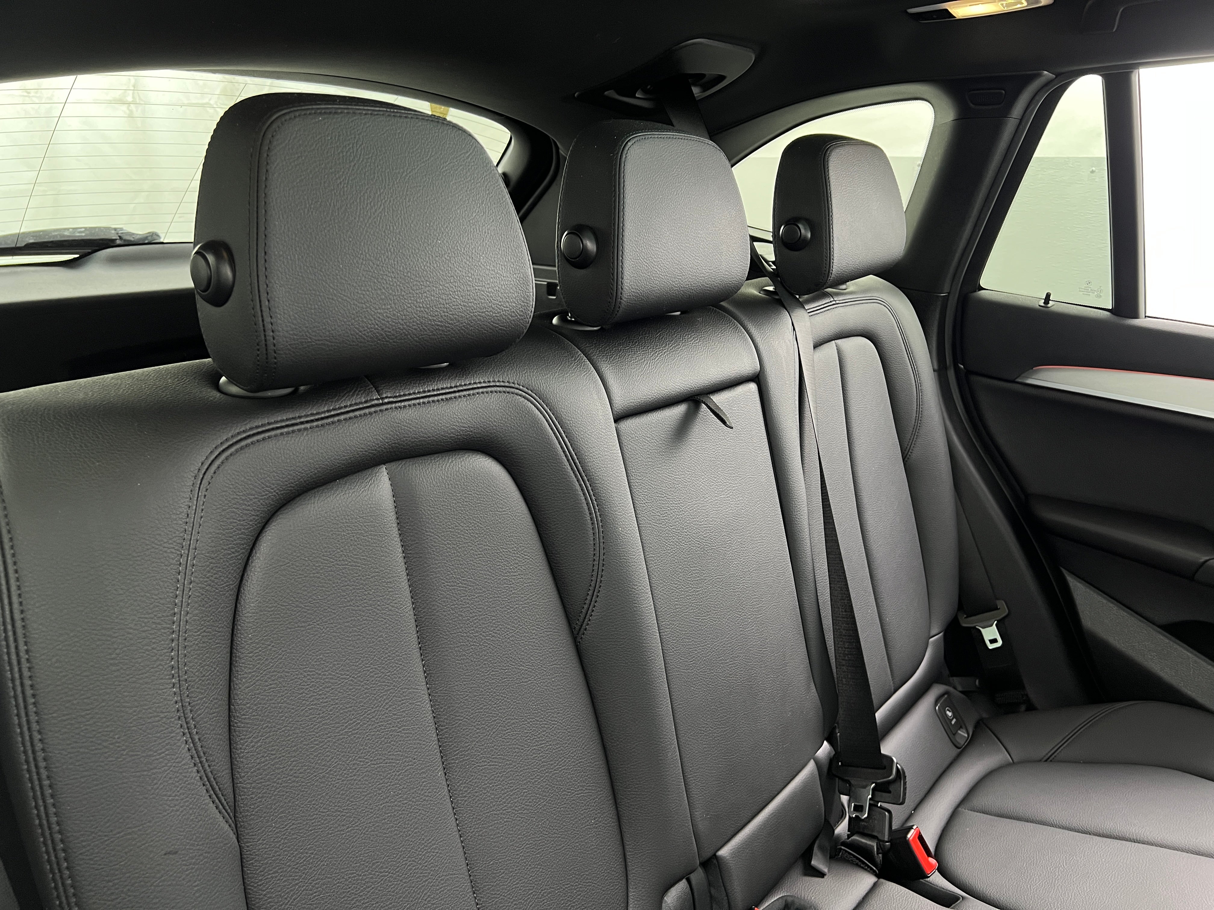 2021 BMW X1 sDrive28i 5