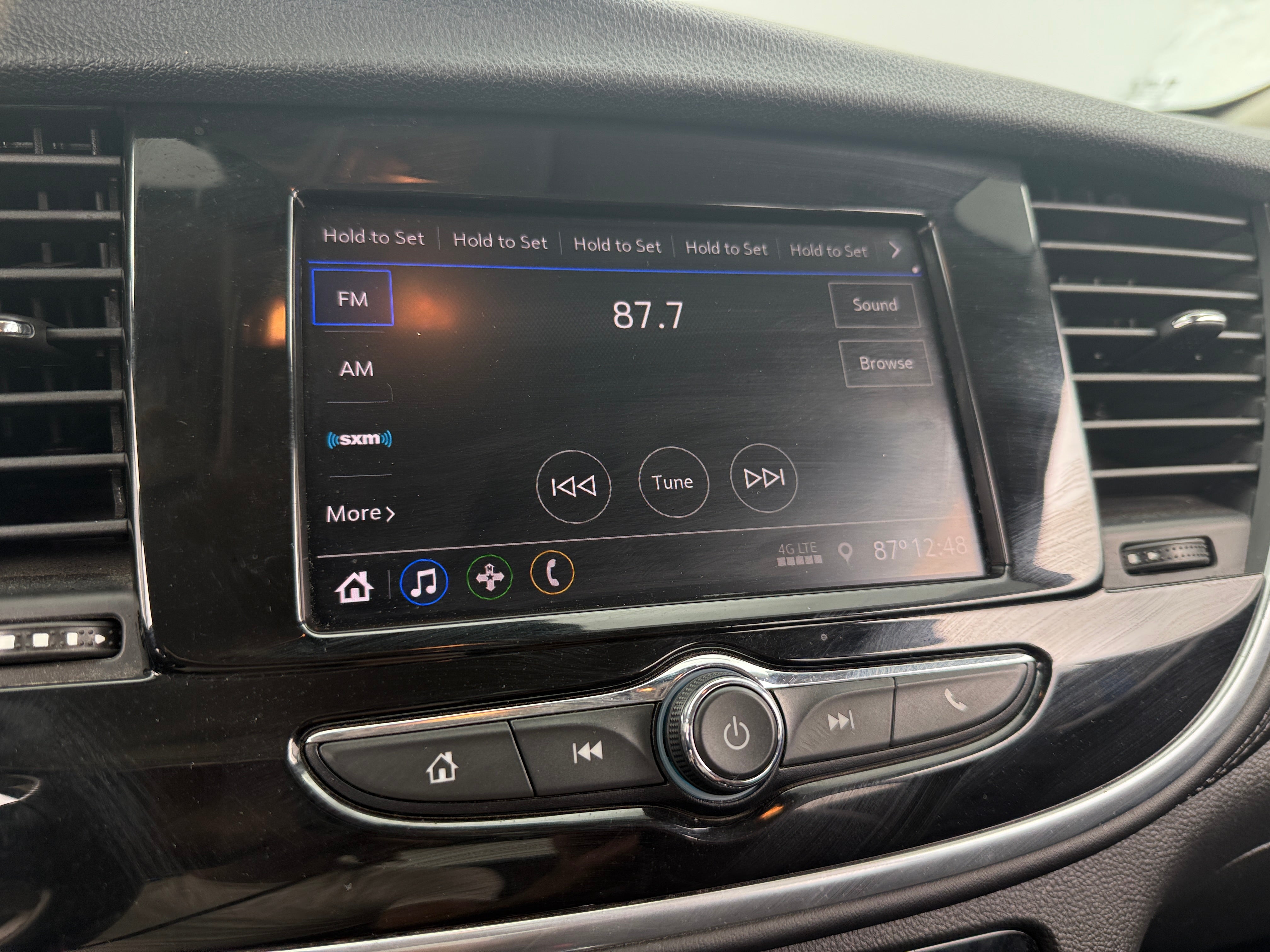 2022 Buick Encore Preferred 3