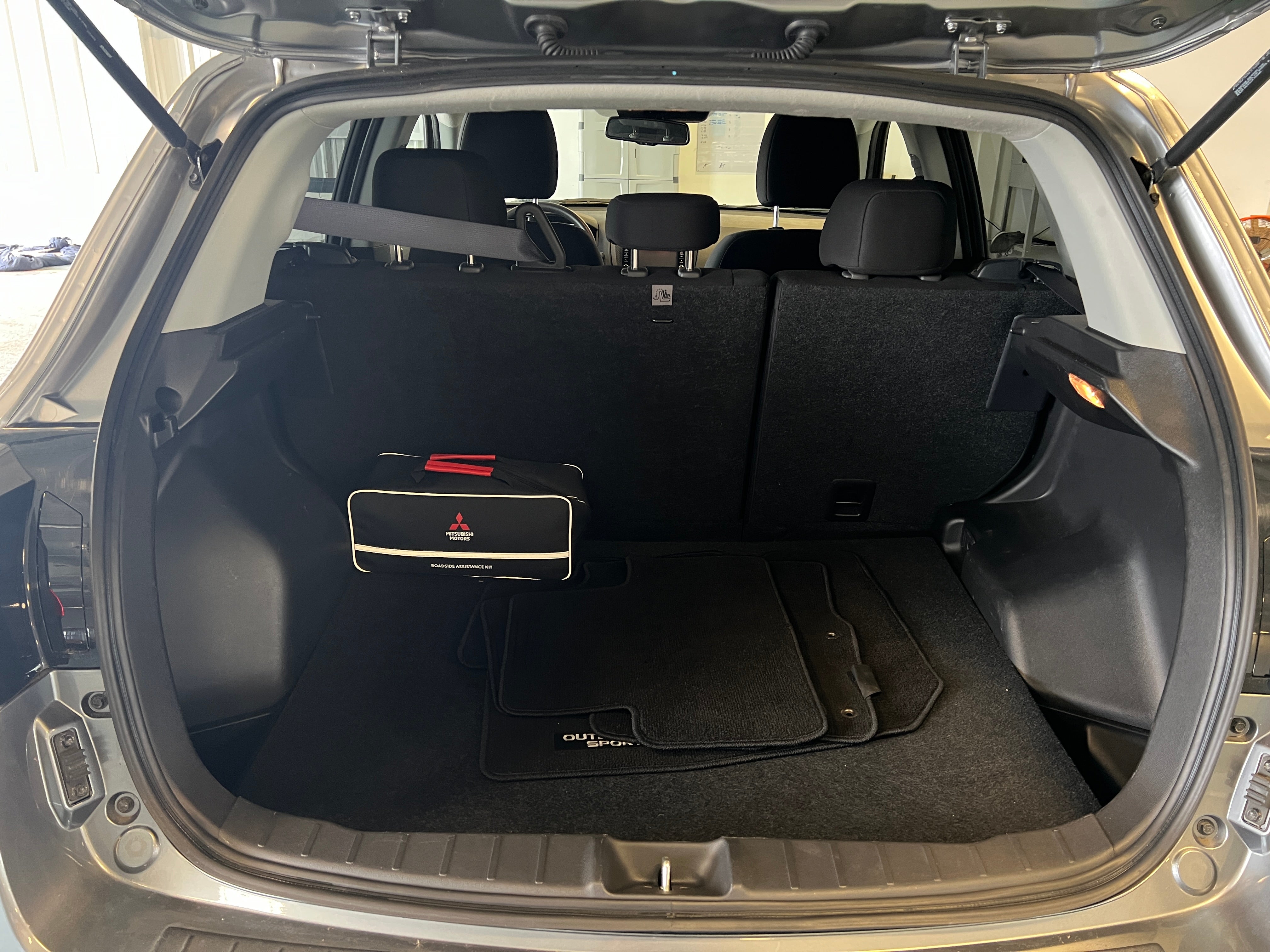2023 Mitsubishi Outlander Sport ES 7