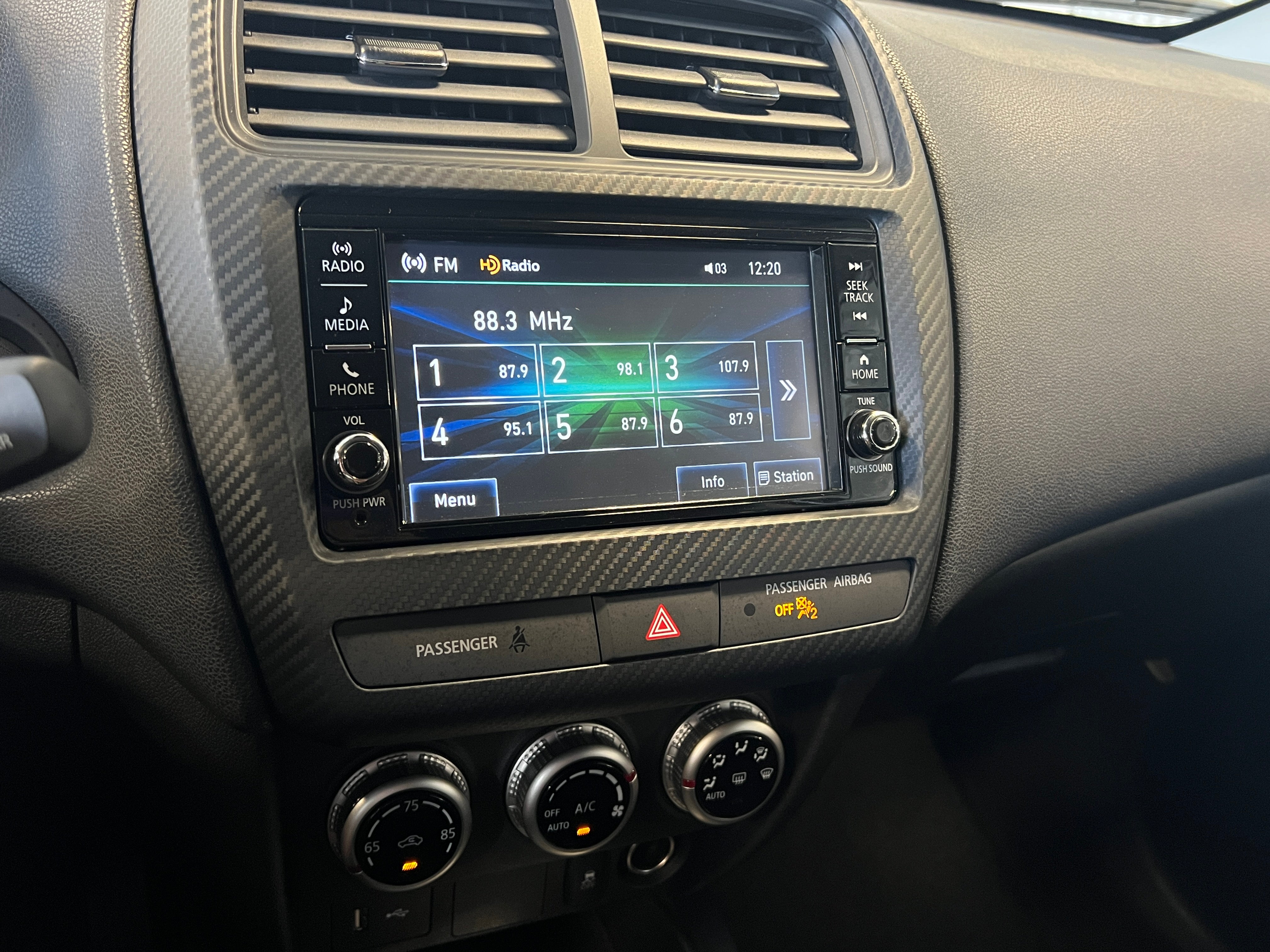 2023 Mitsubishi Outlander Sport ES 4
