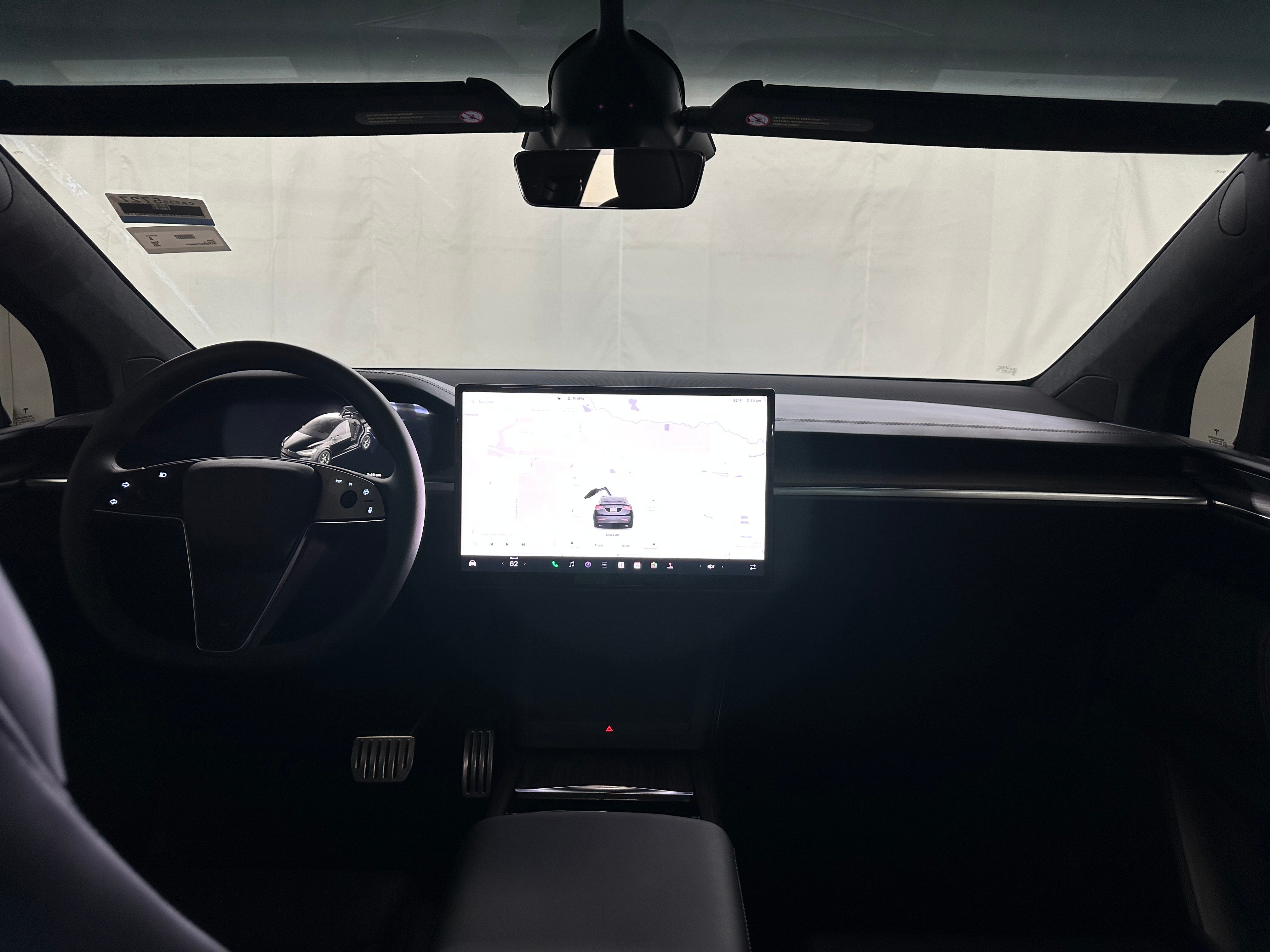 2023 Tesla Model X Standard Range 2