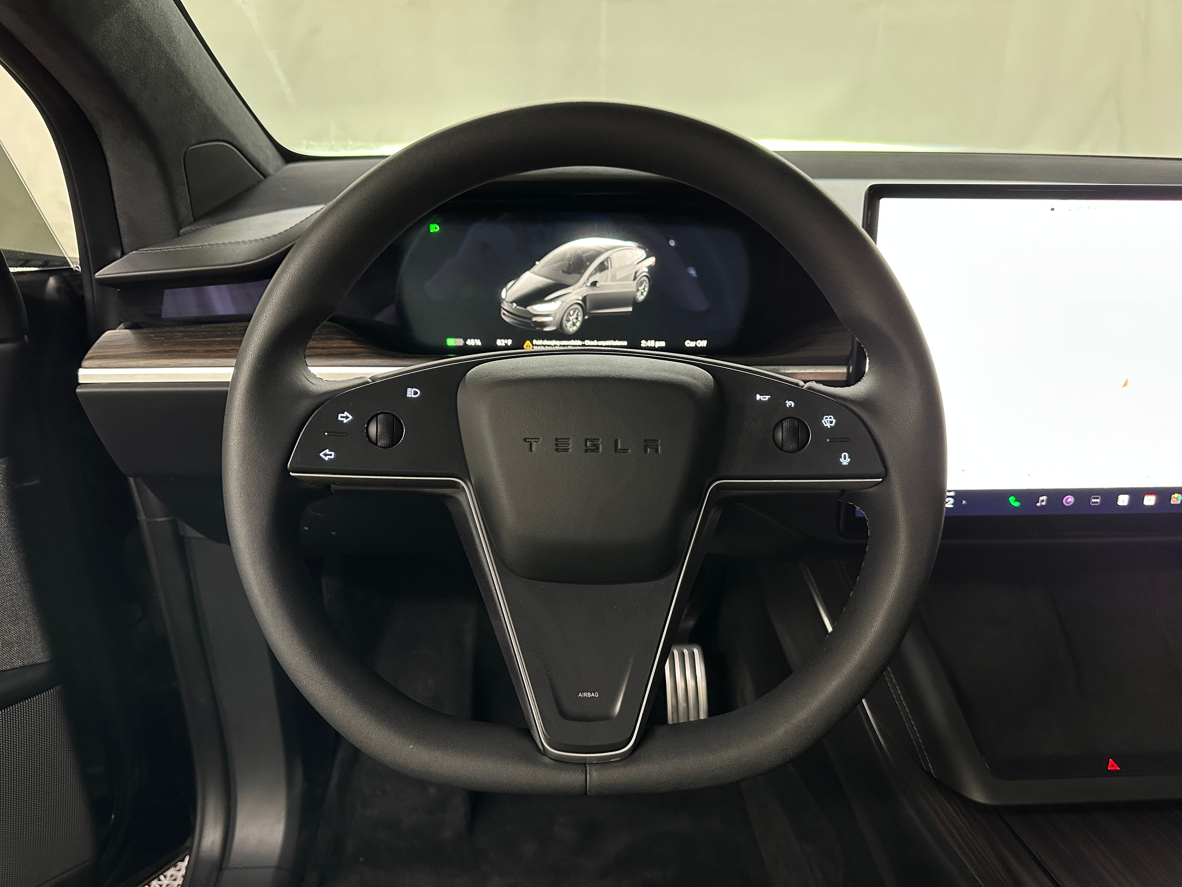 2023 Tesla Model X Standard Range 4