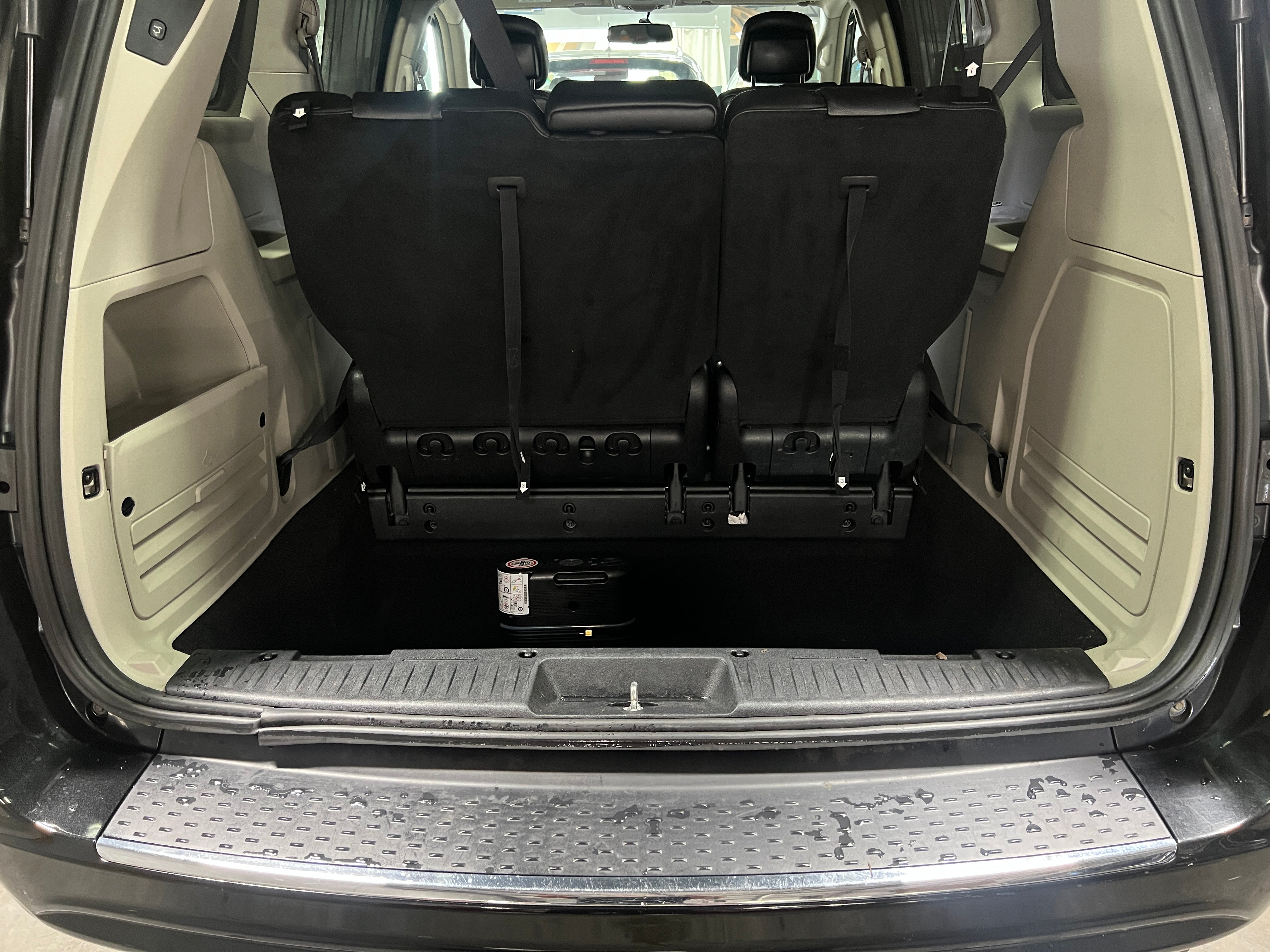 2015 Chrysler Town & Country Touring 6