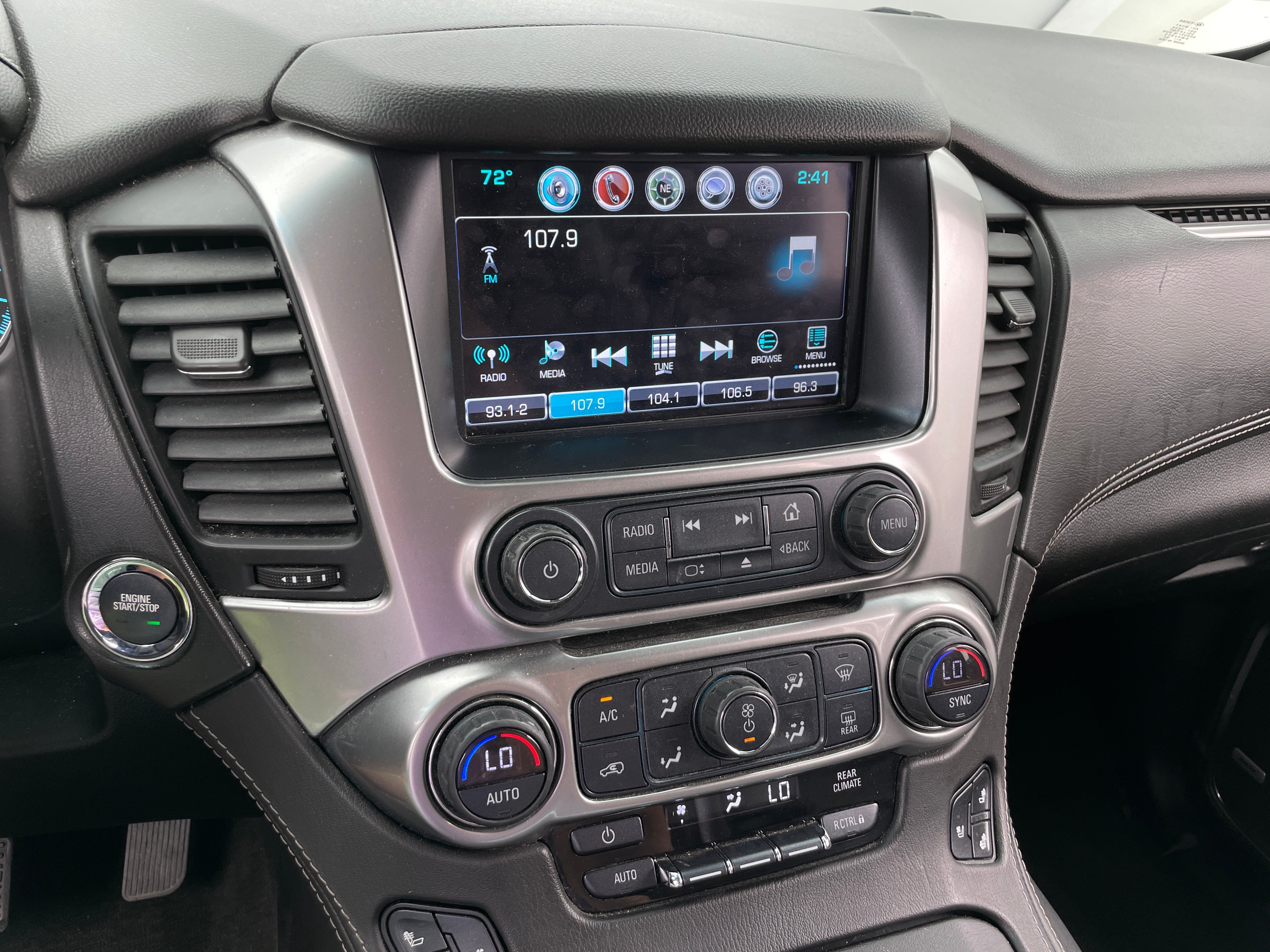 2018 Chevrolet Suburban Premier 3