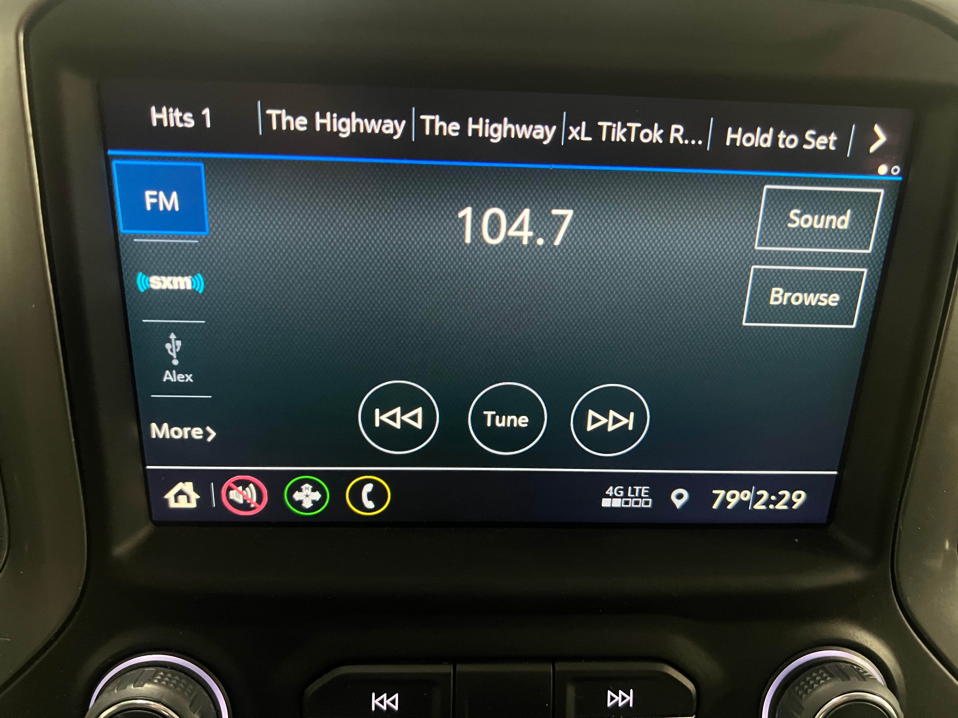 2022 Chevrolet Silverado 1500 Limited LT 4