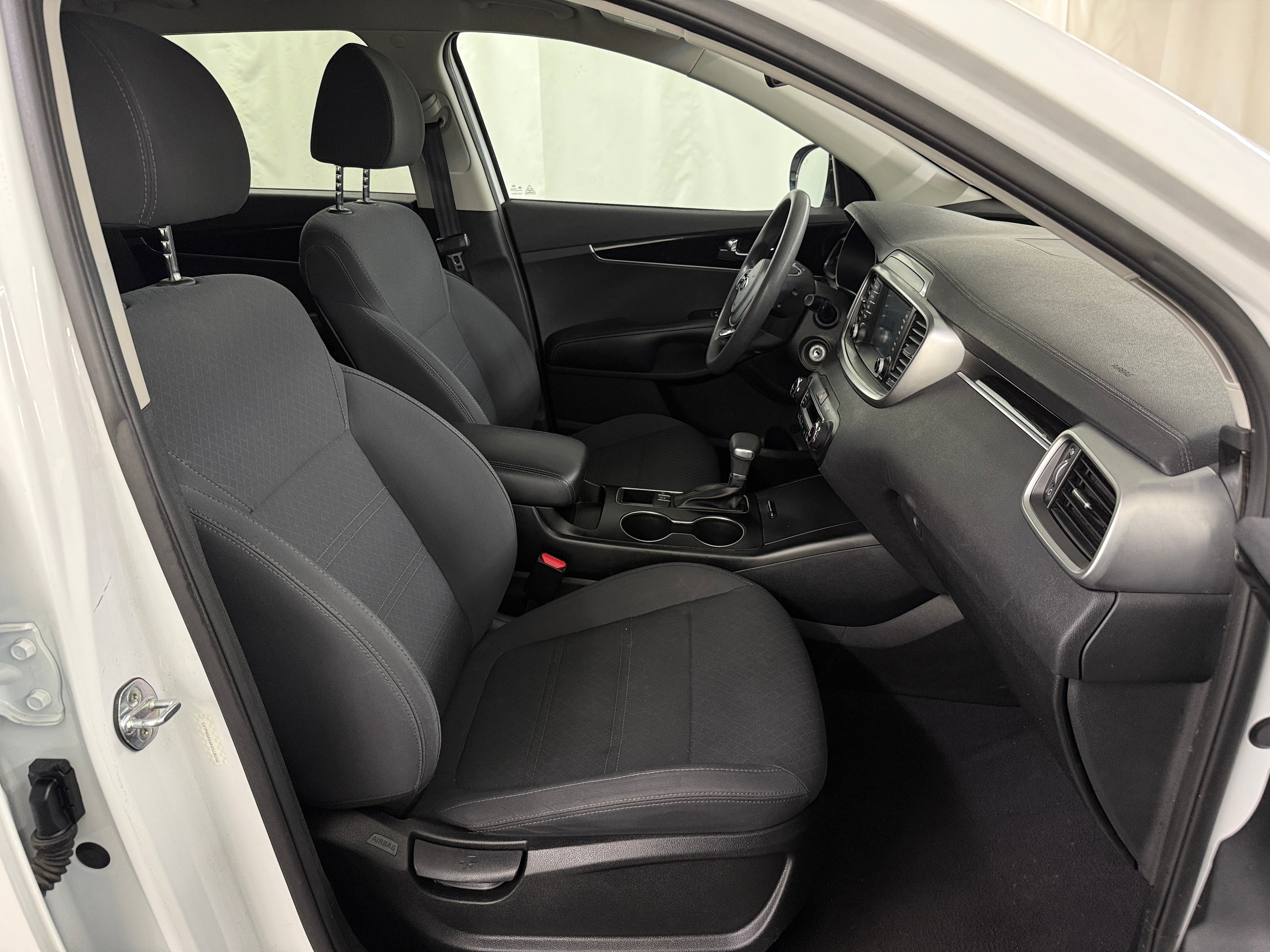 2019 Kia Sorento LX 2