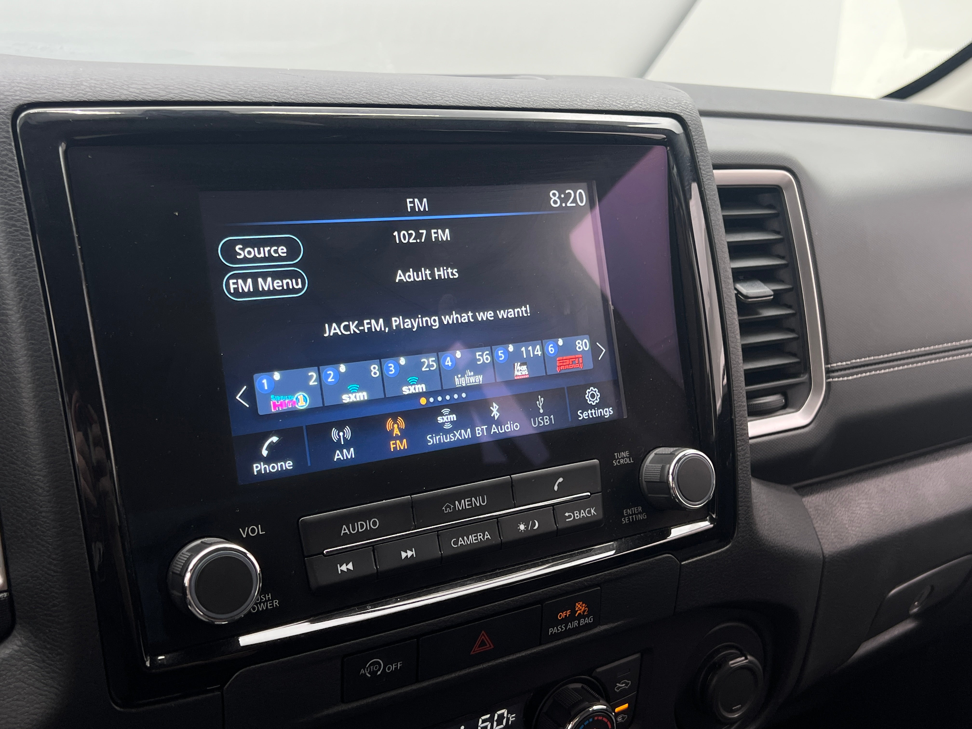 2024 Nissan Frontier SV 4