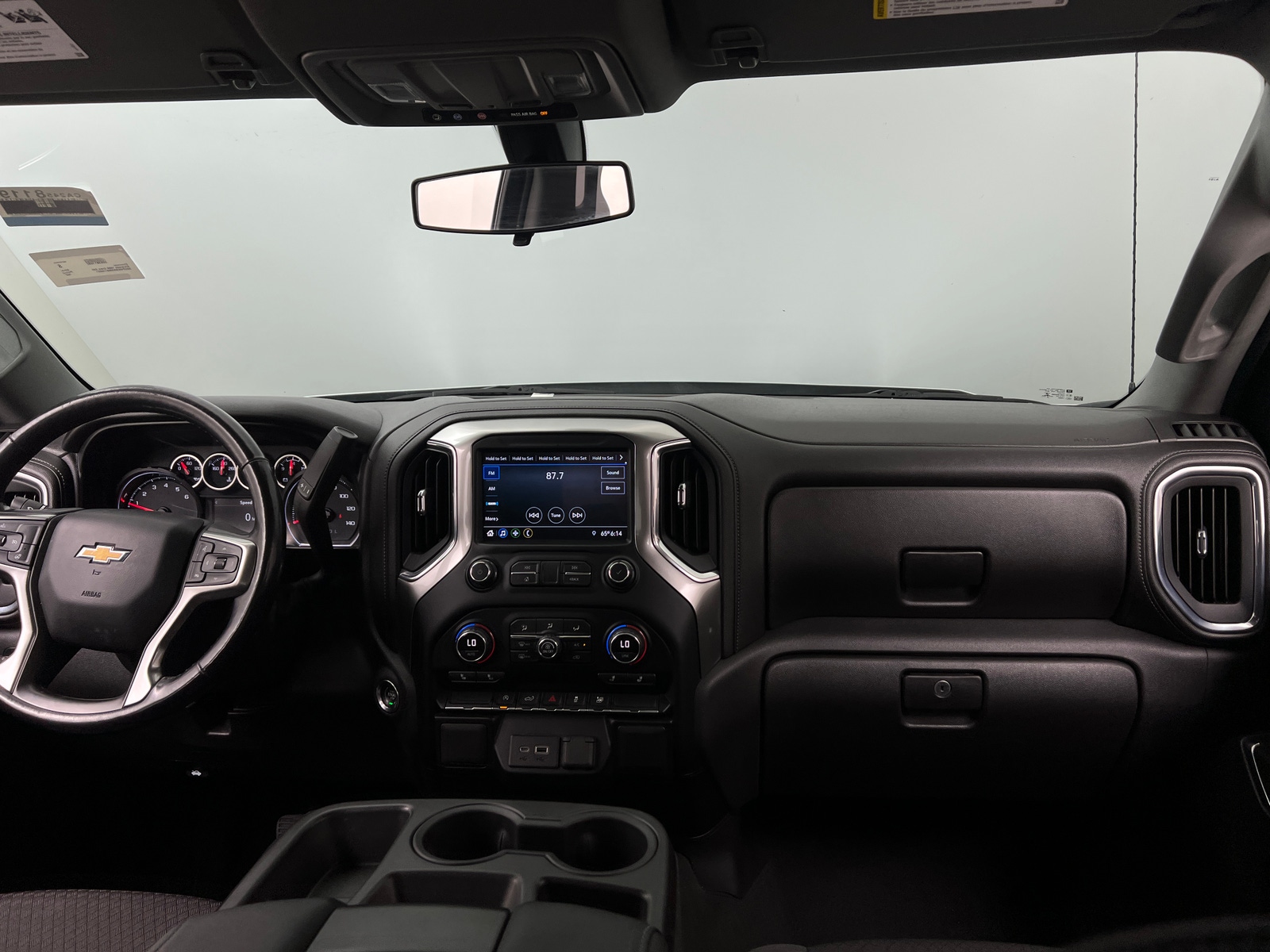 Thumbnail: 2021 Chevrolet Silverado 1500 - 3