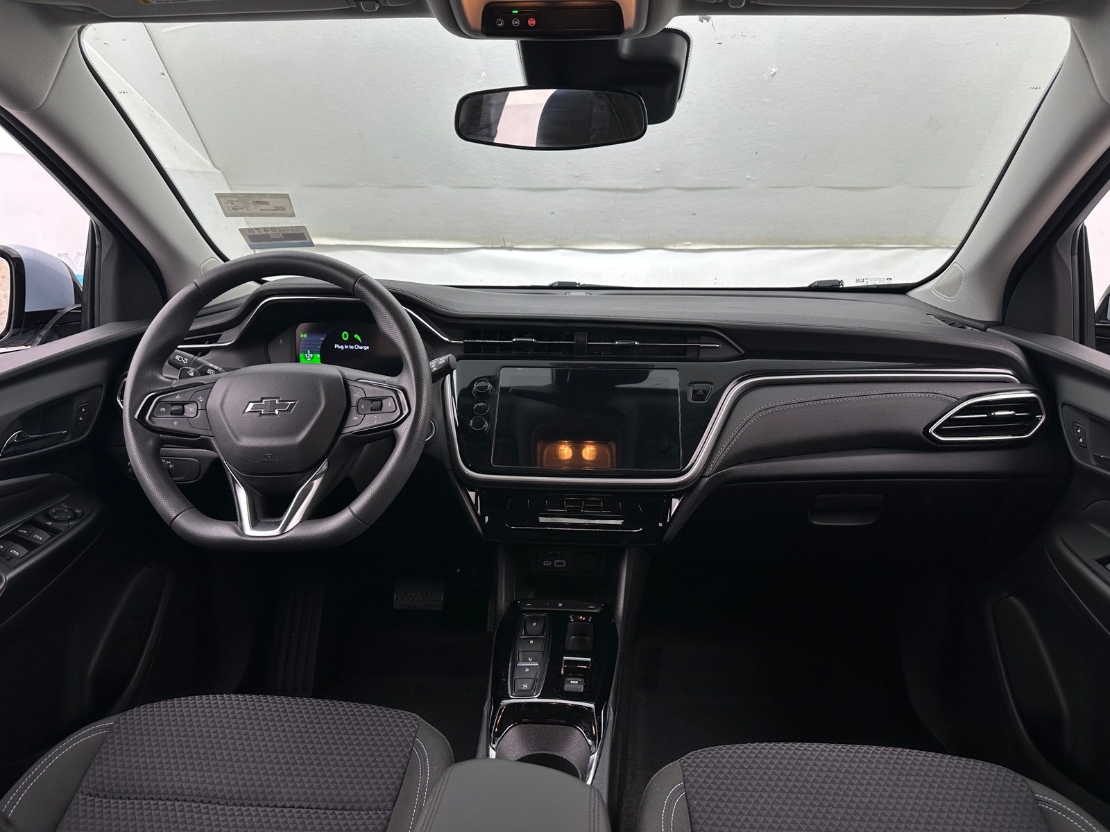 Thumbnail: 2023 Chevrolet Bolt EUV - 3