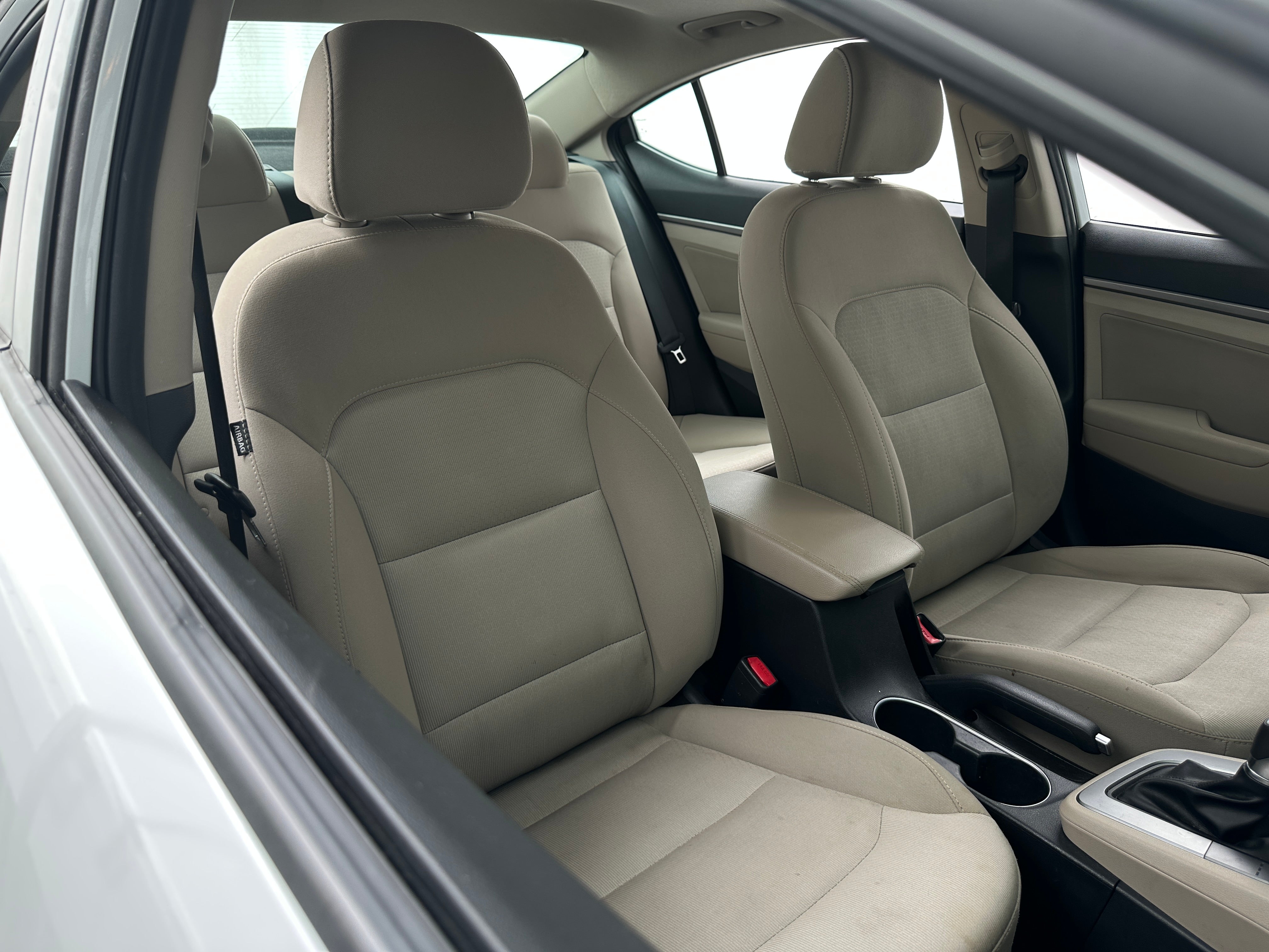 2017 Hyundai Elantra Value Edition 2