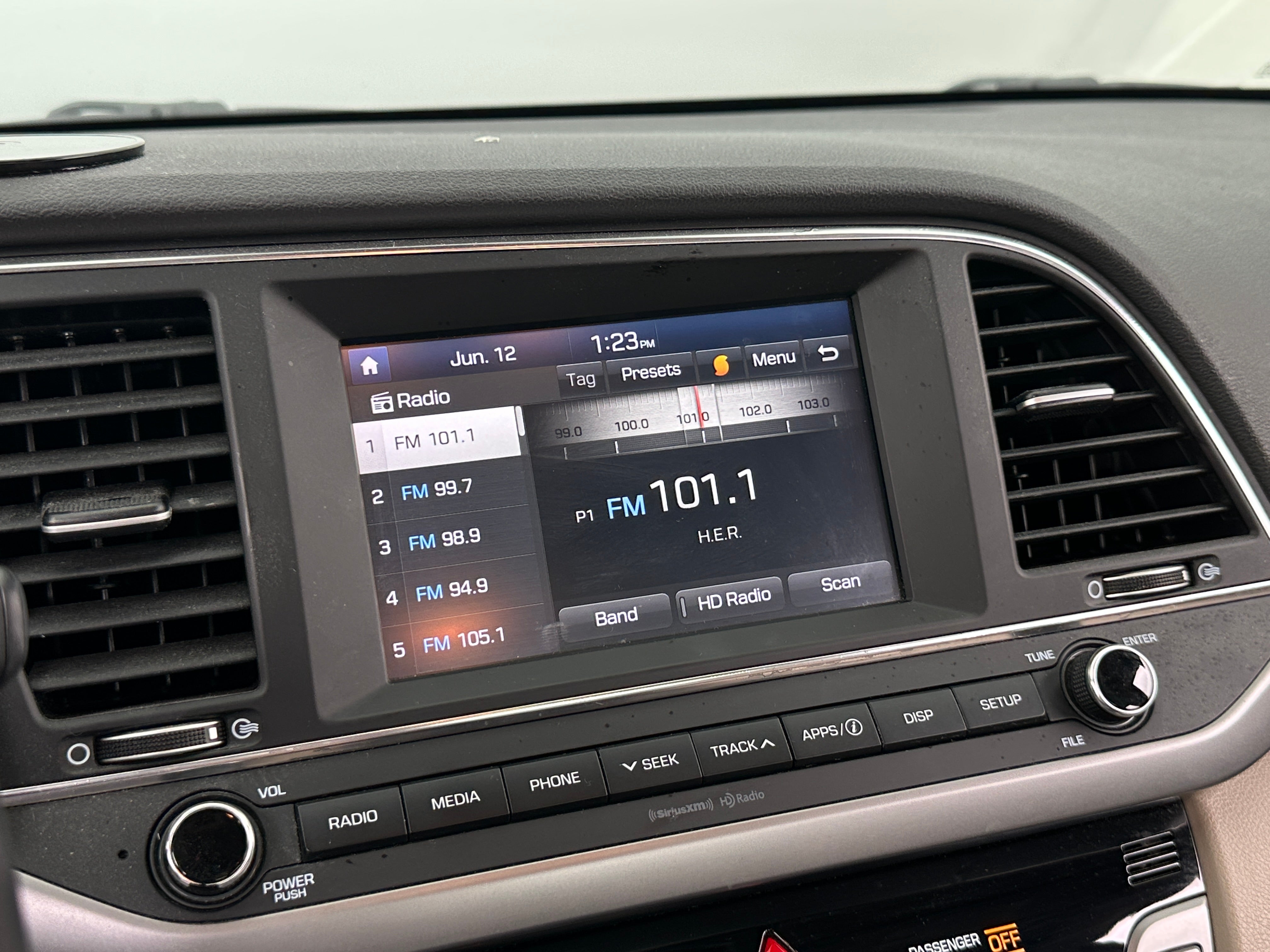 2017 Hyundai Elantra Value Edition 4