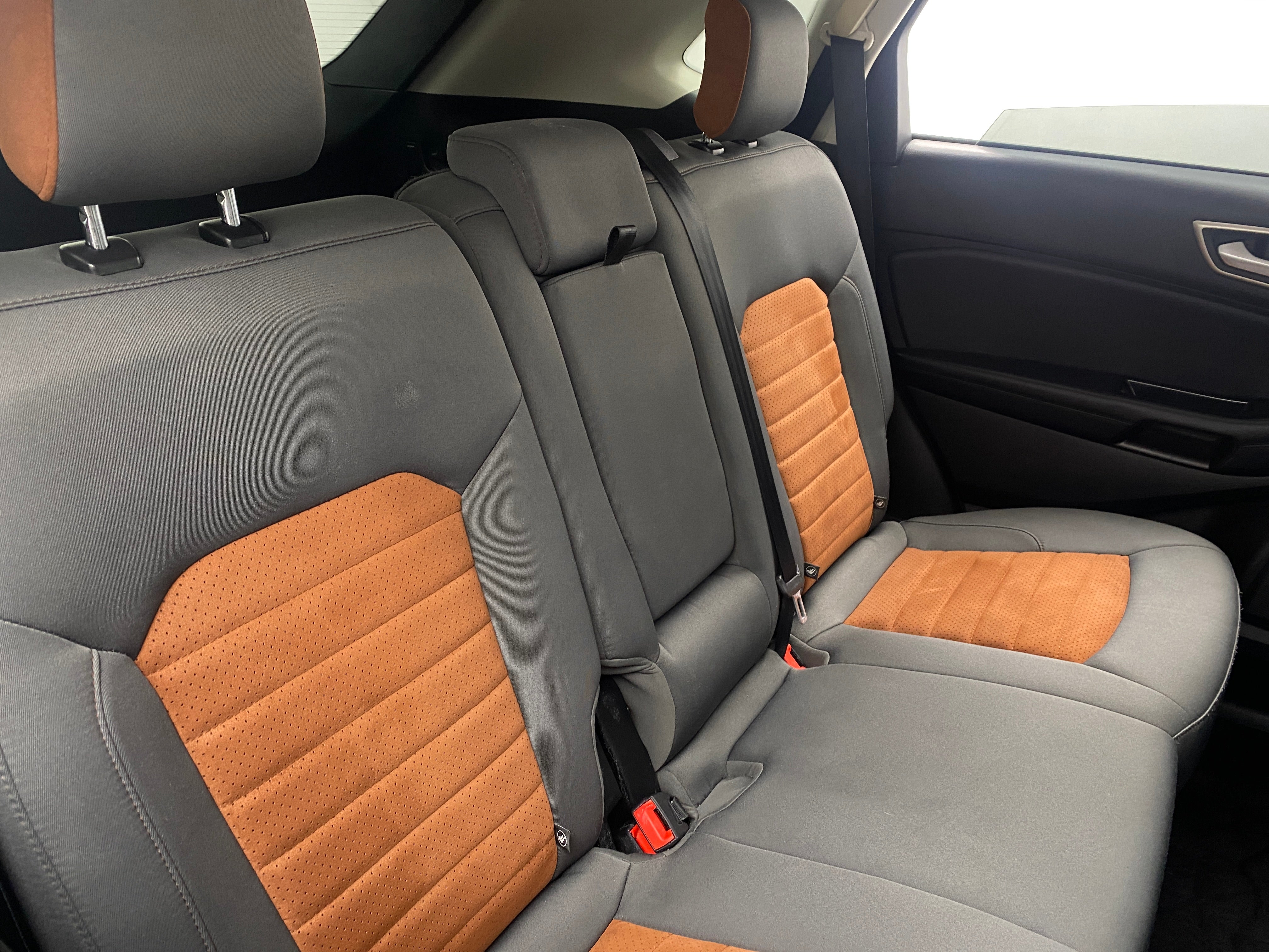 2018 Ford Edge SEL 6