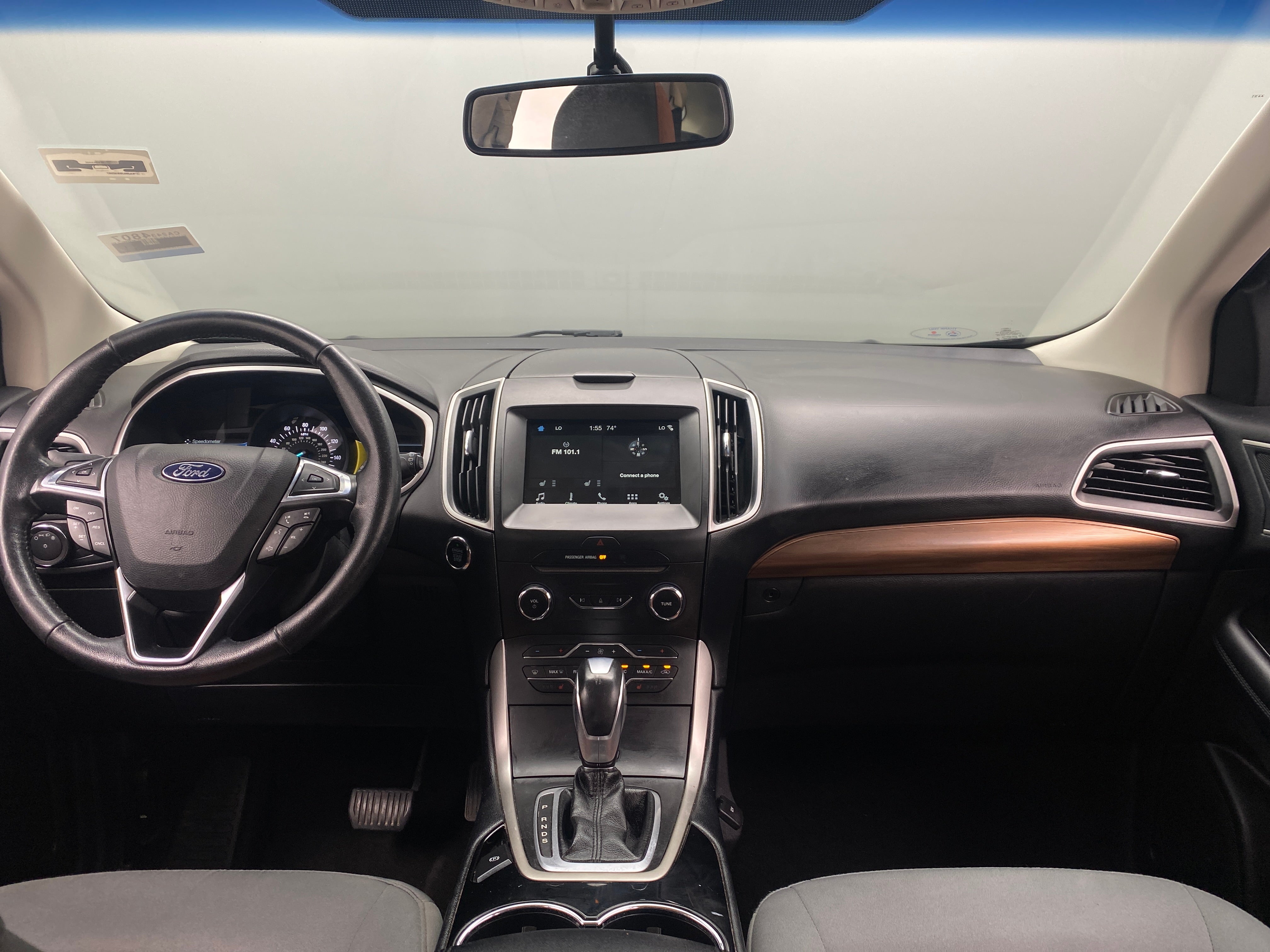 2018 Ford Edge SEL 3