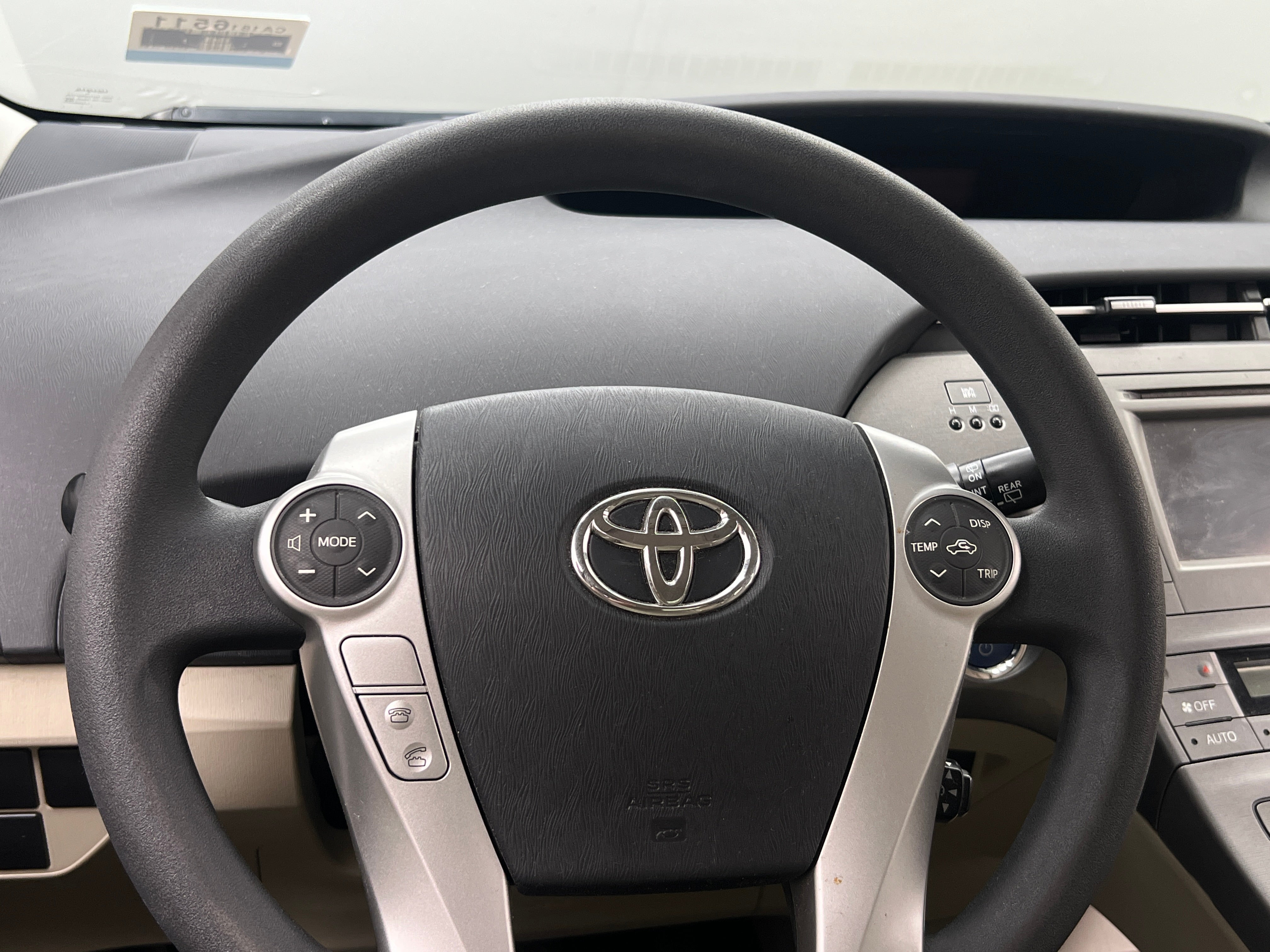 2014 Toyota Prius Two 5