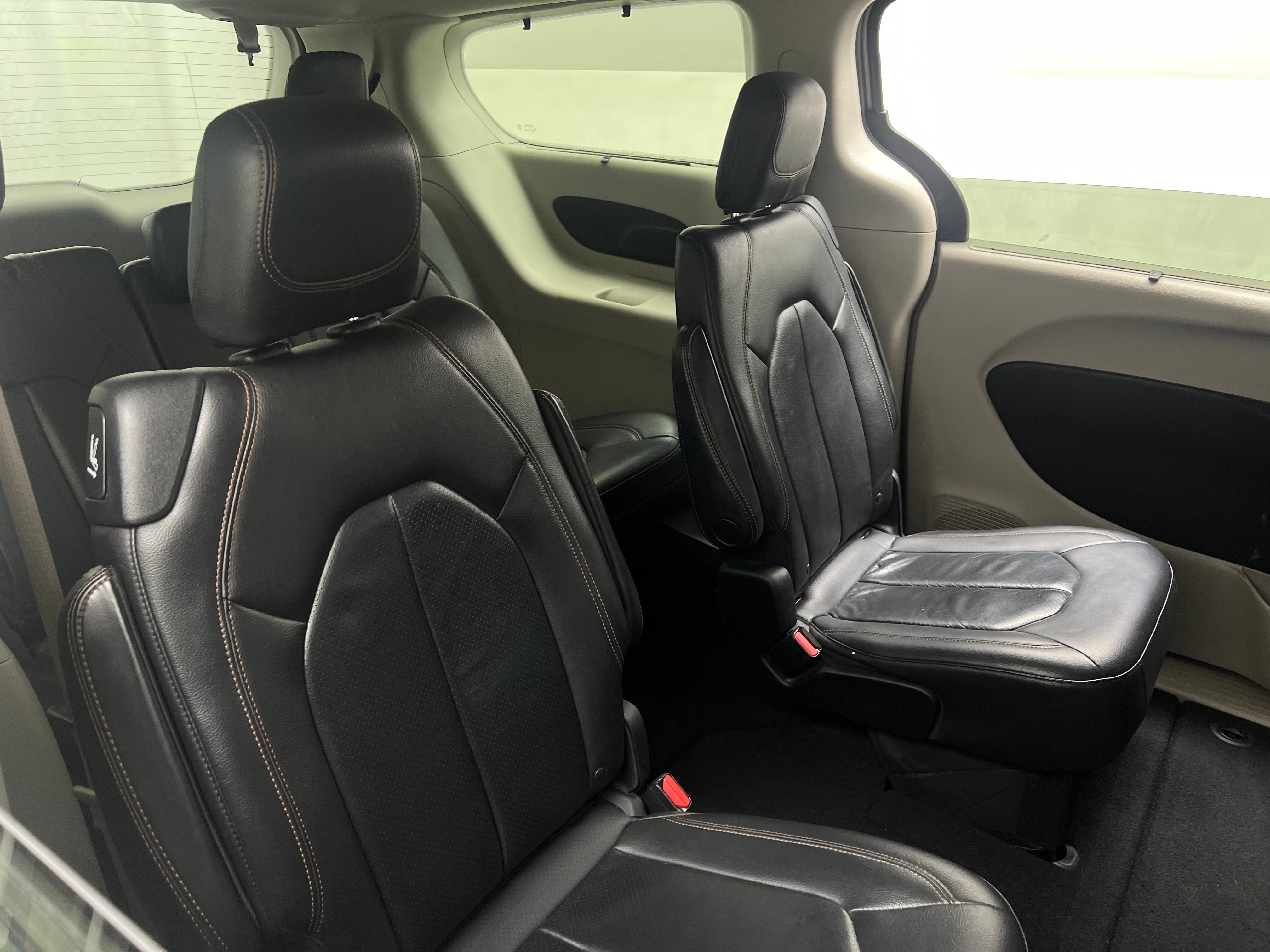 2018 Chrysler Pacifica Touring L 5