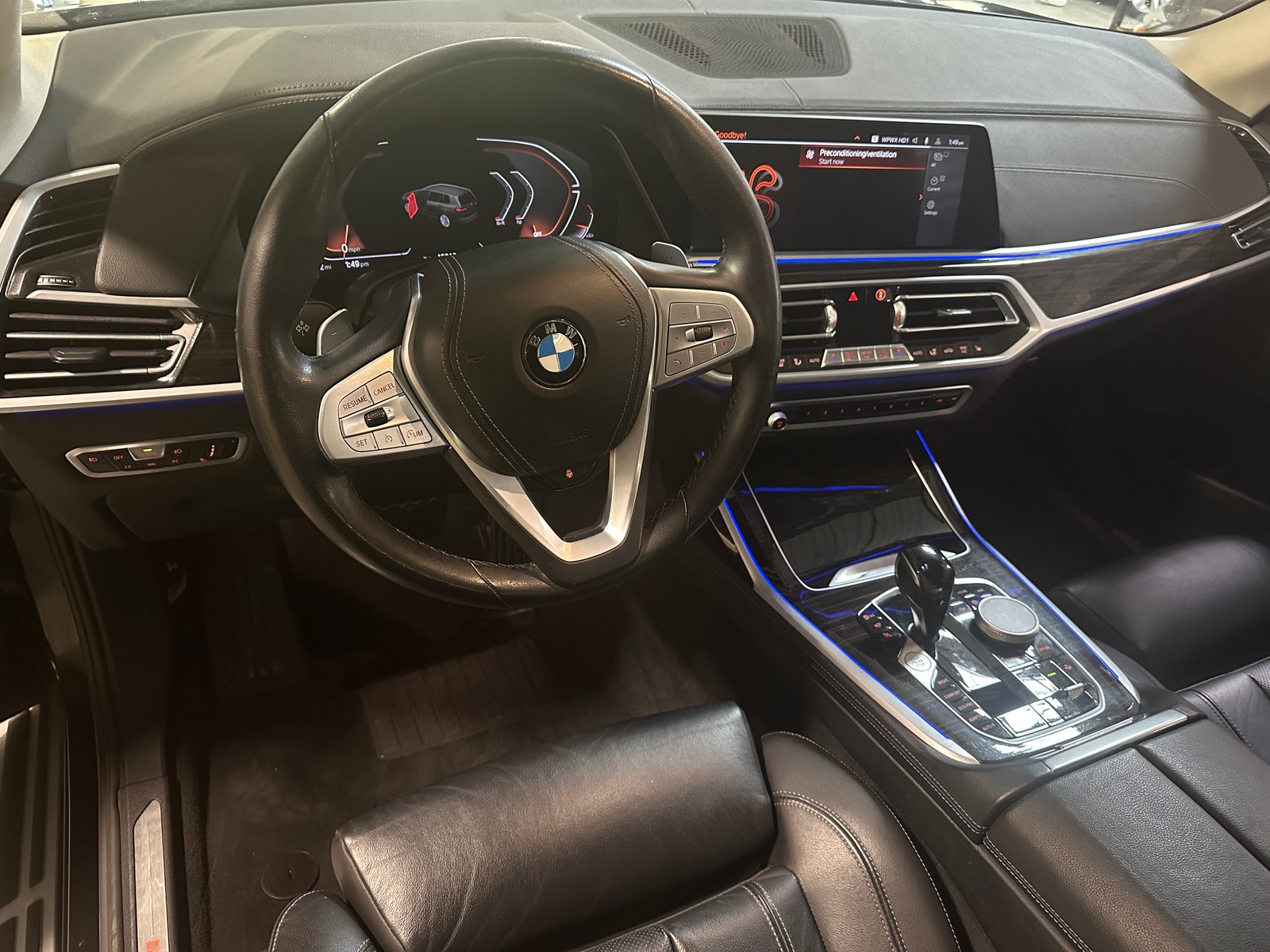 Thumbnail: 2021 BMW X7 - 2