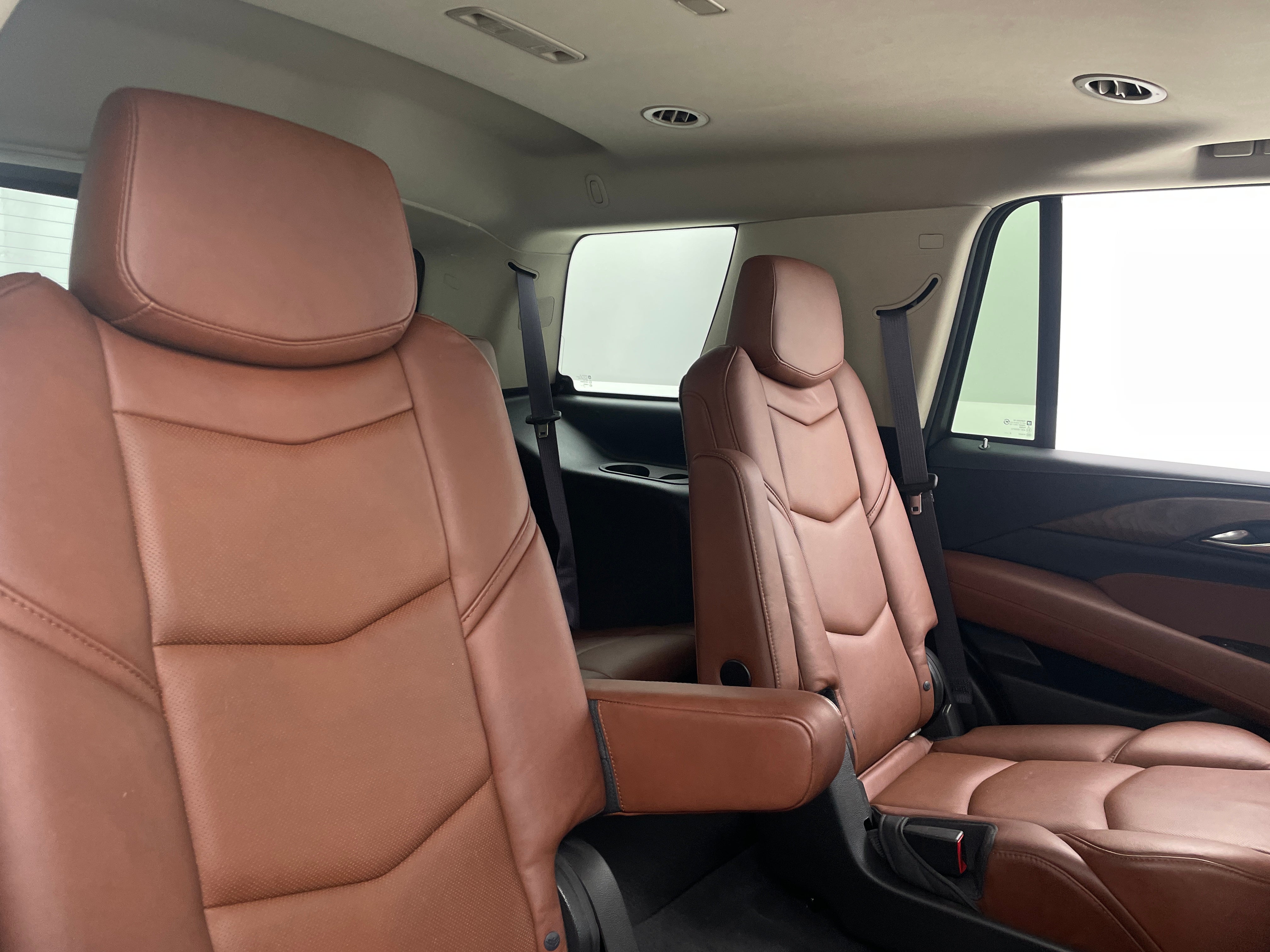 2016 Cadillac Escalade Luxury 5