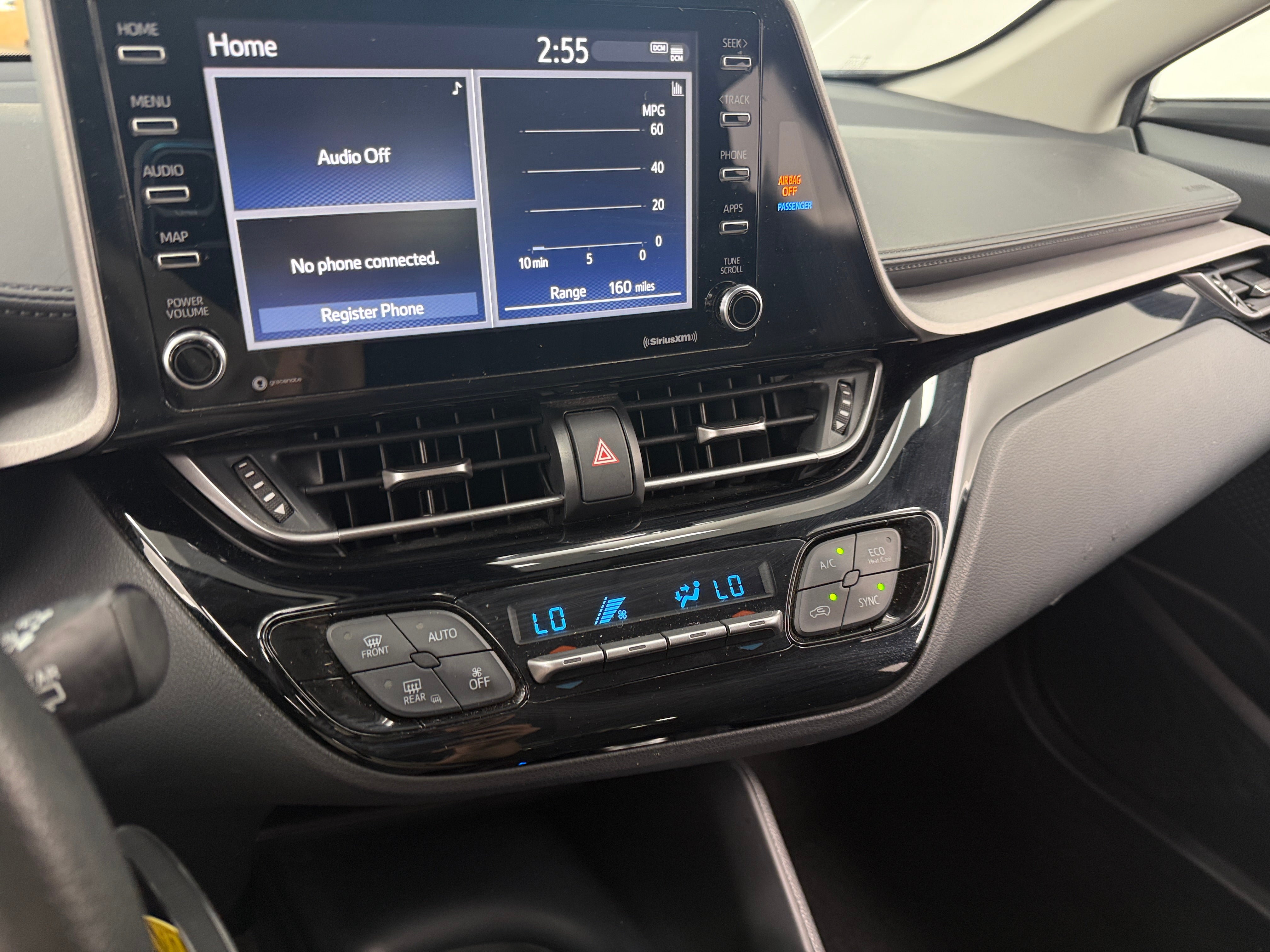 2020 Toyota C-HR LE 4