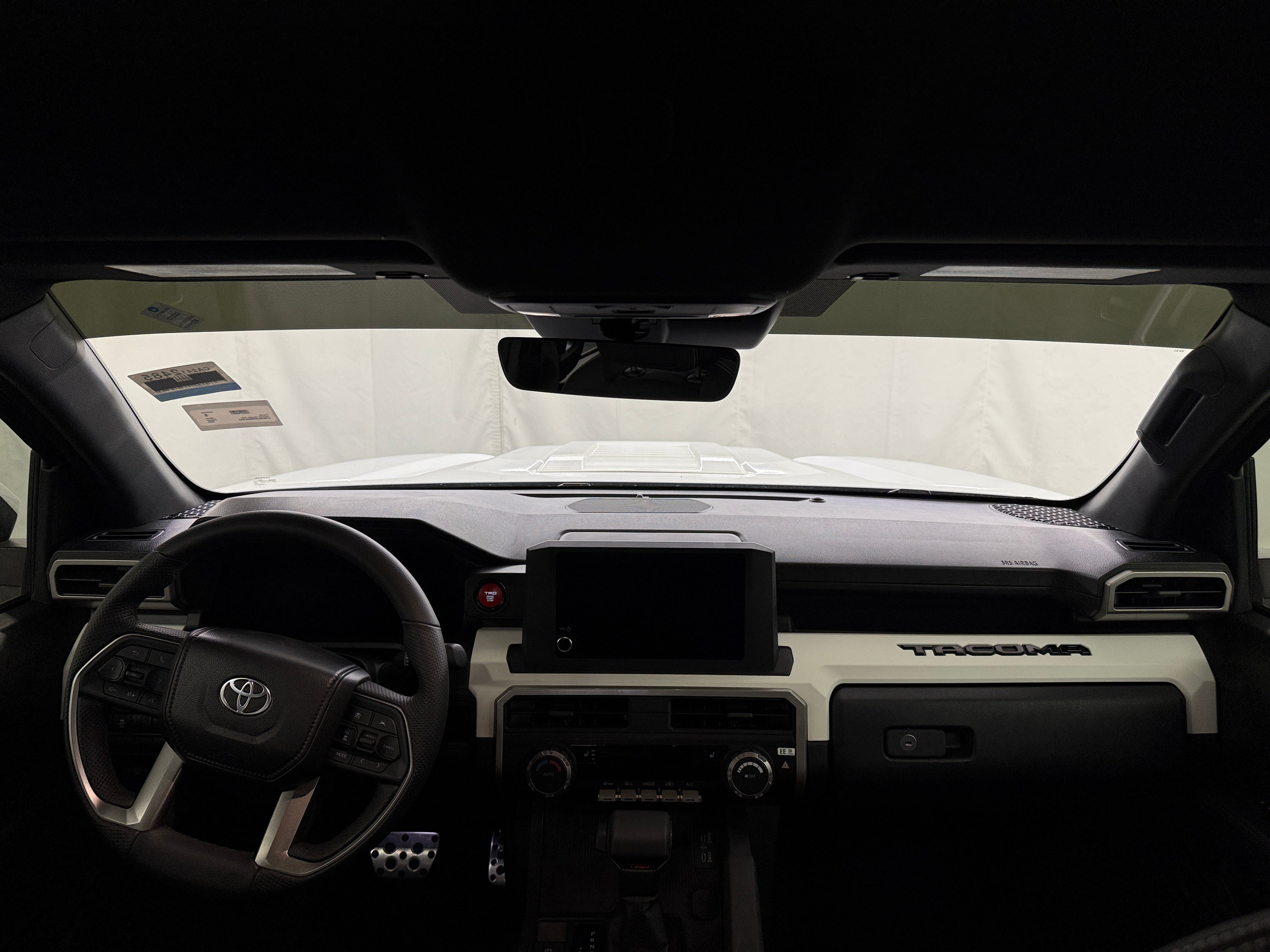 Thumbnail: 2024 Toyota Tacoma - 3