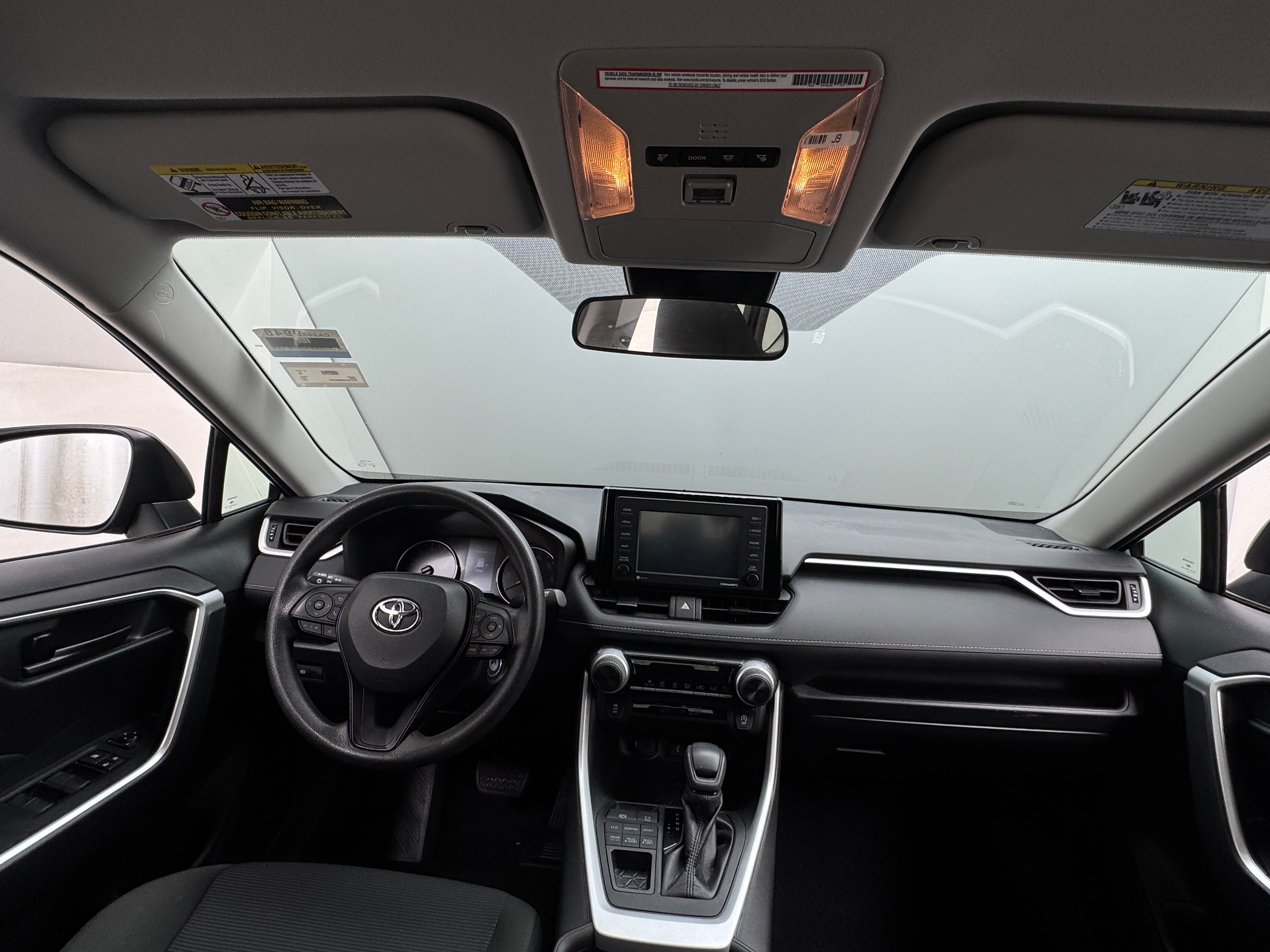 2021 Toyota RAV4 LE 3