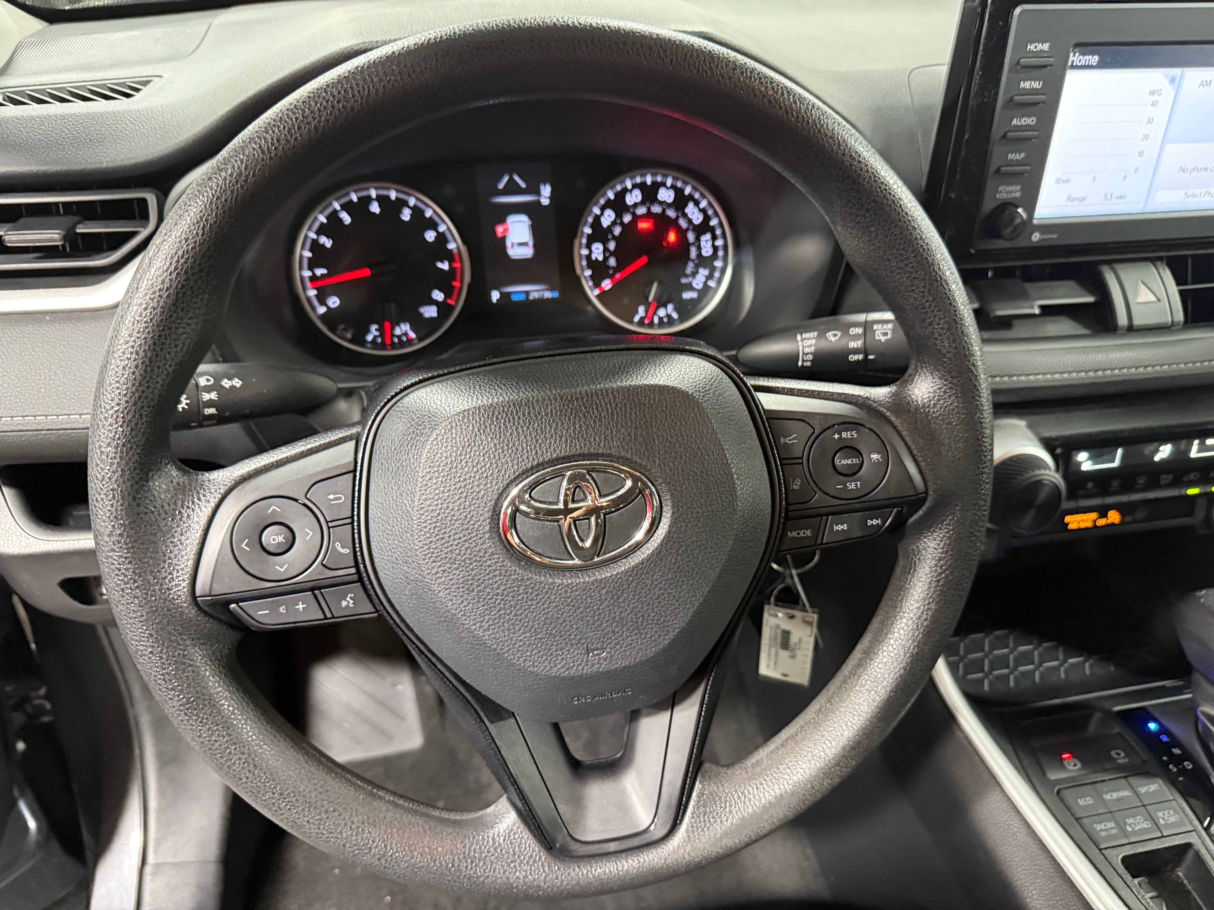 2021 Toyota RAV4 LE 5