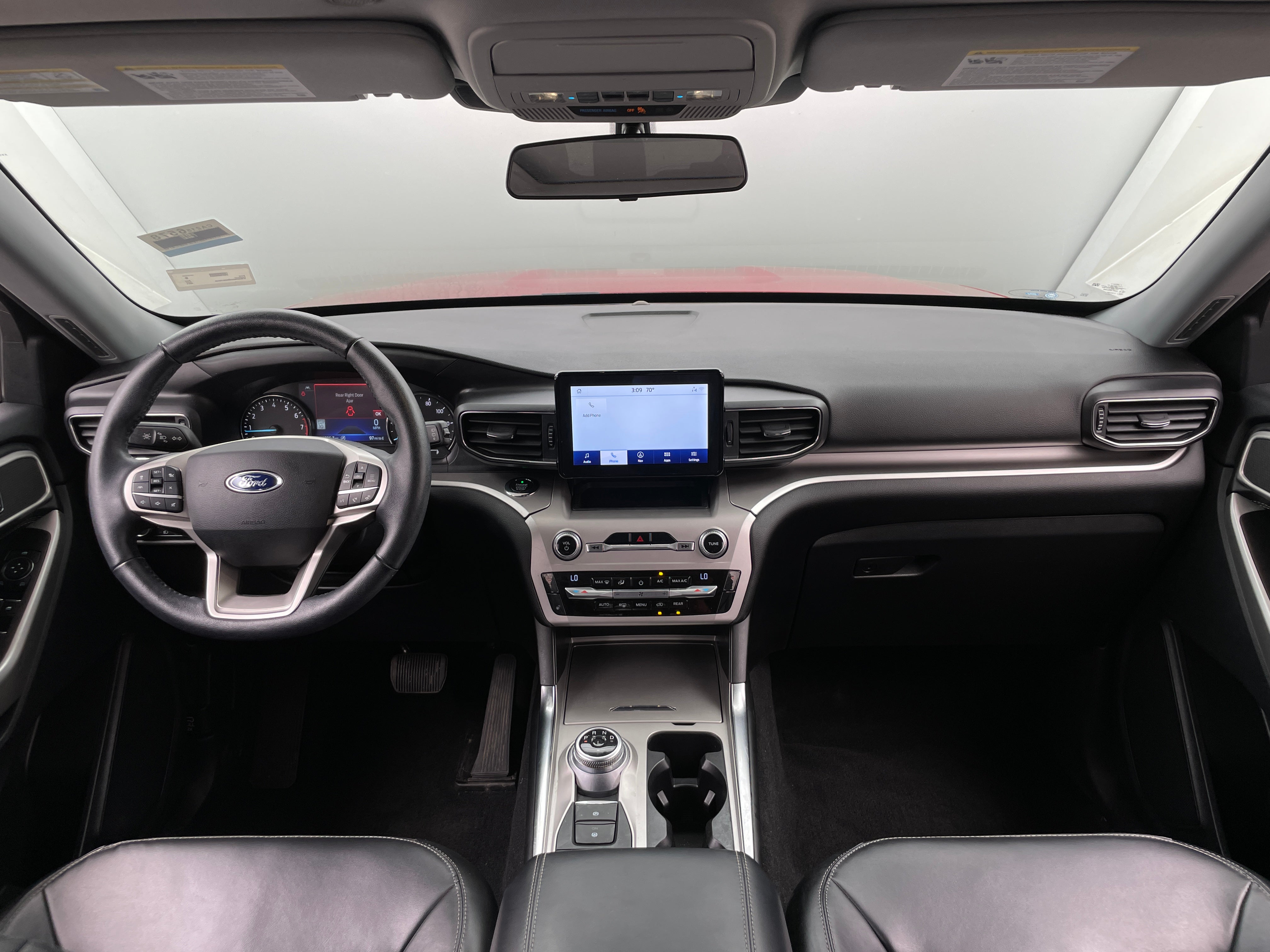 2021 Ford Explorer XLT 2