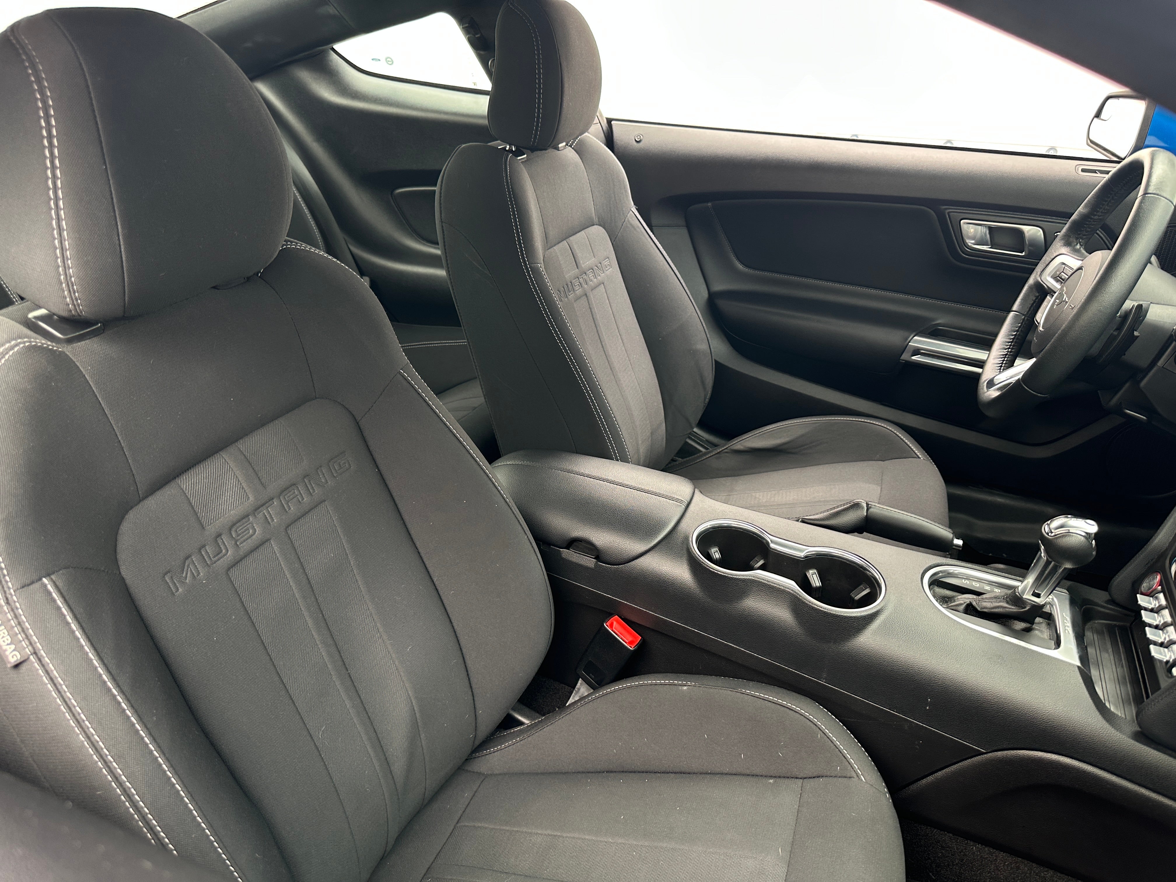 2019 Ford Mustang  2