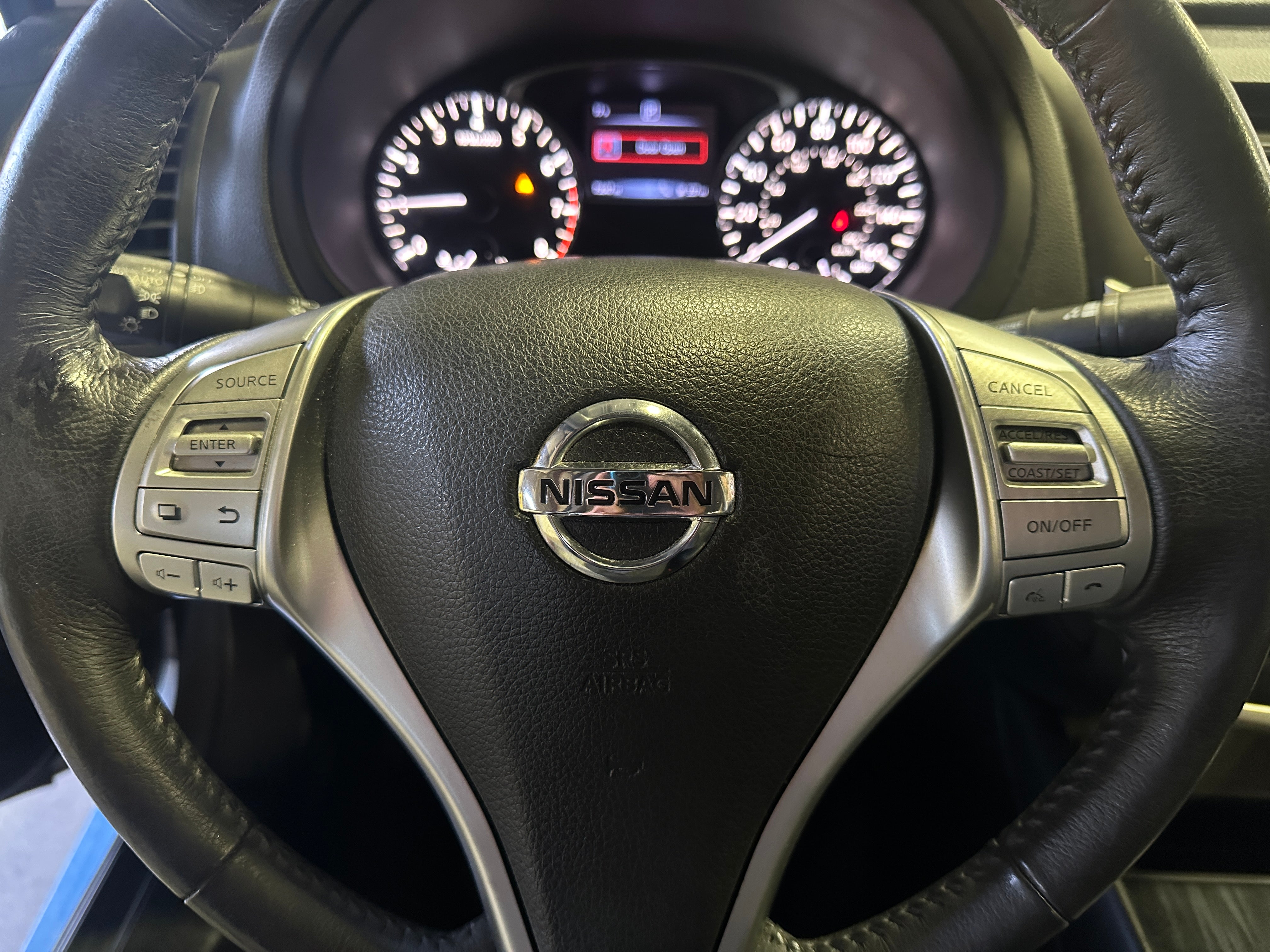 2017 Nissan Altima SL 4