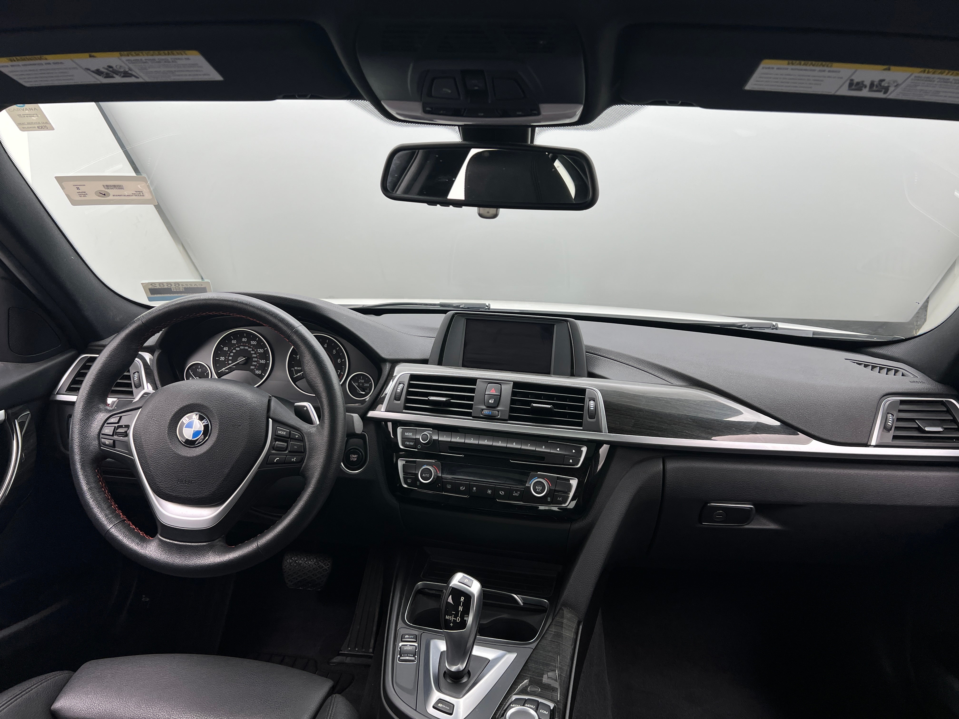 2018 BMW 3 Series 330e iPerformance 2