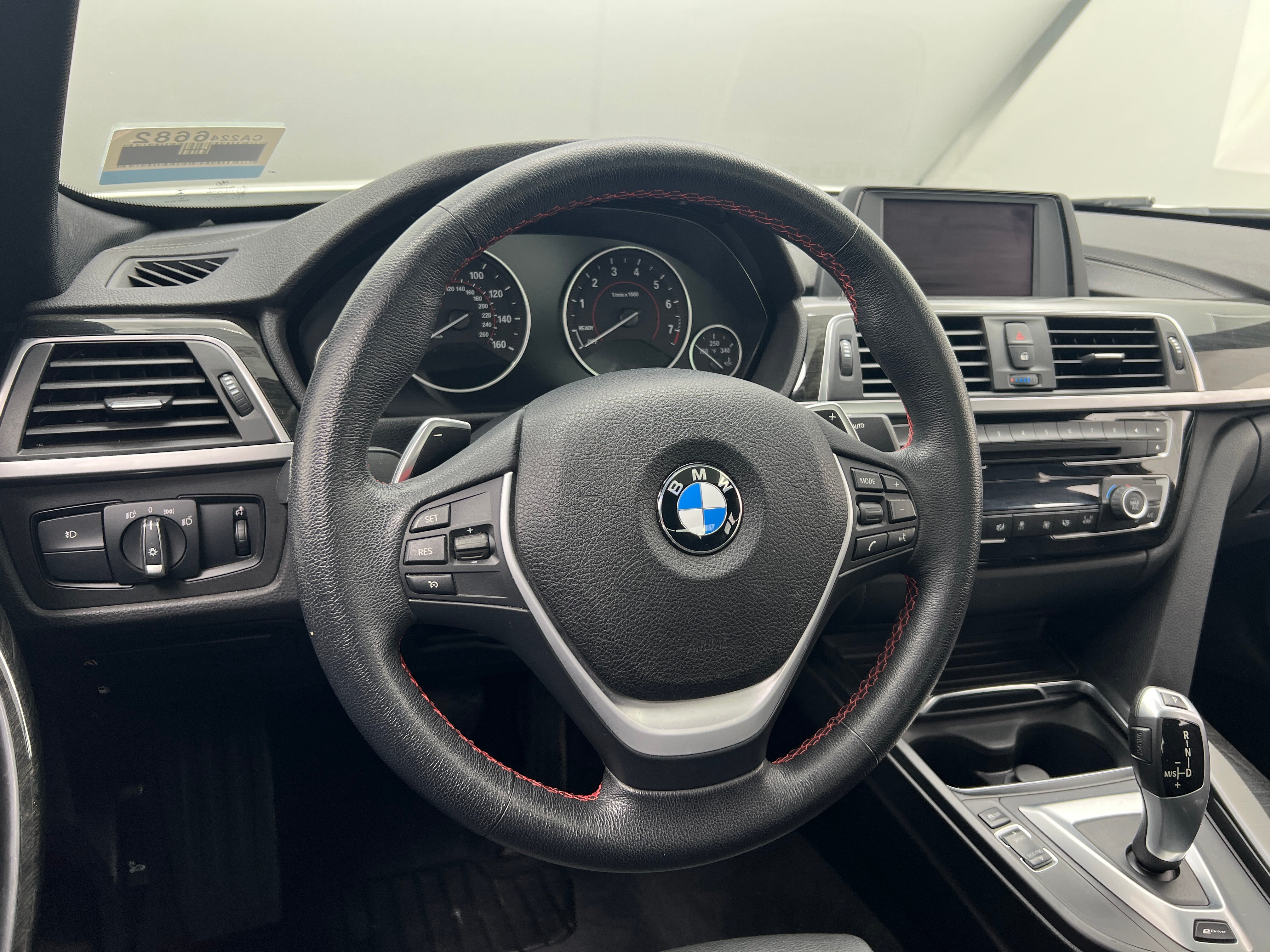 2018 BMW 3 Series 330e iPerformance 4