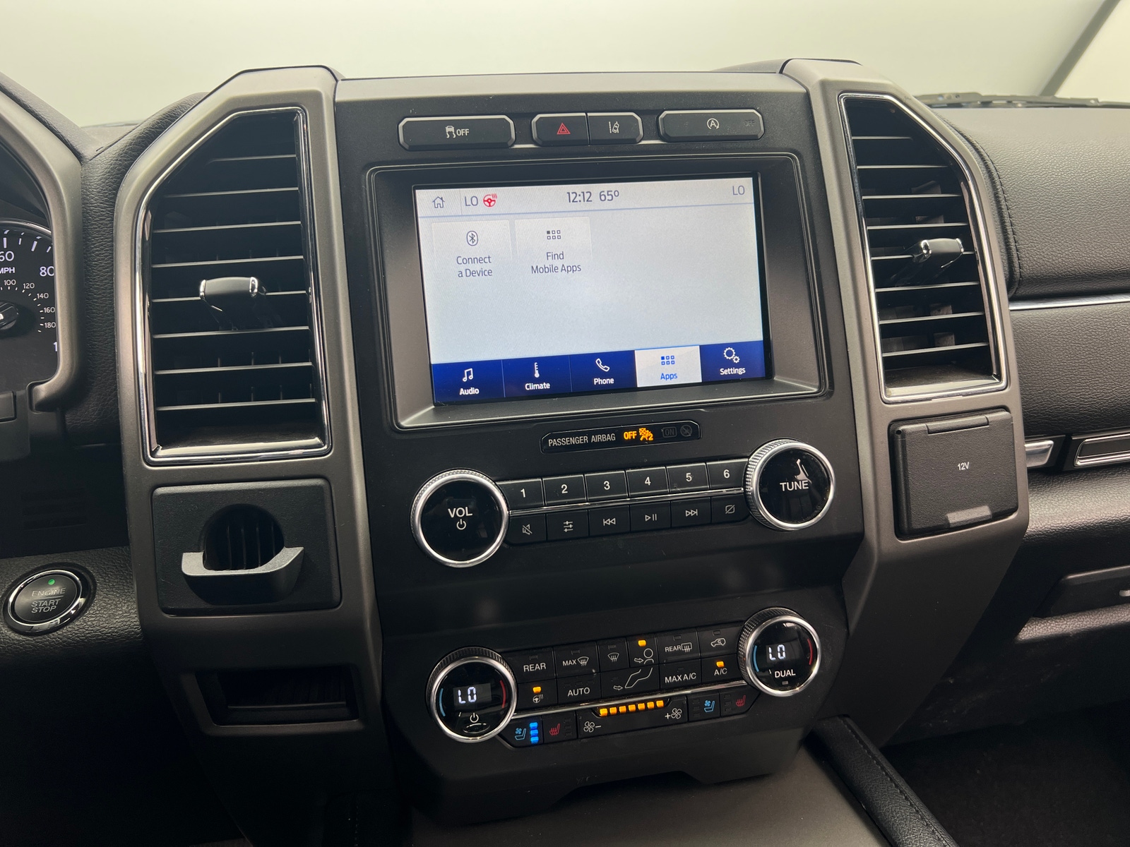 Thumbnail: 2020 Ford Expedition - 3