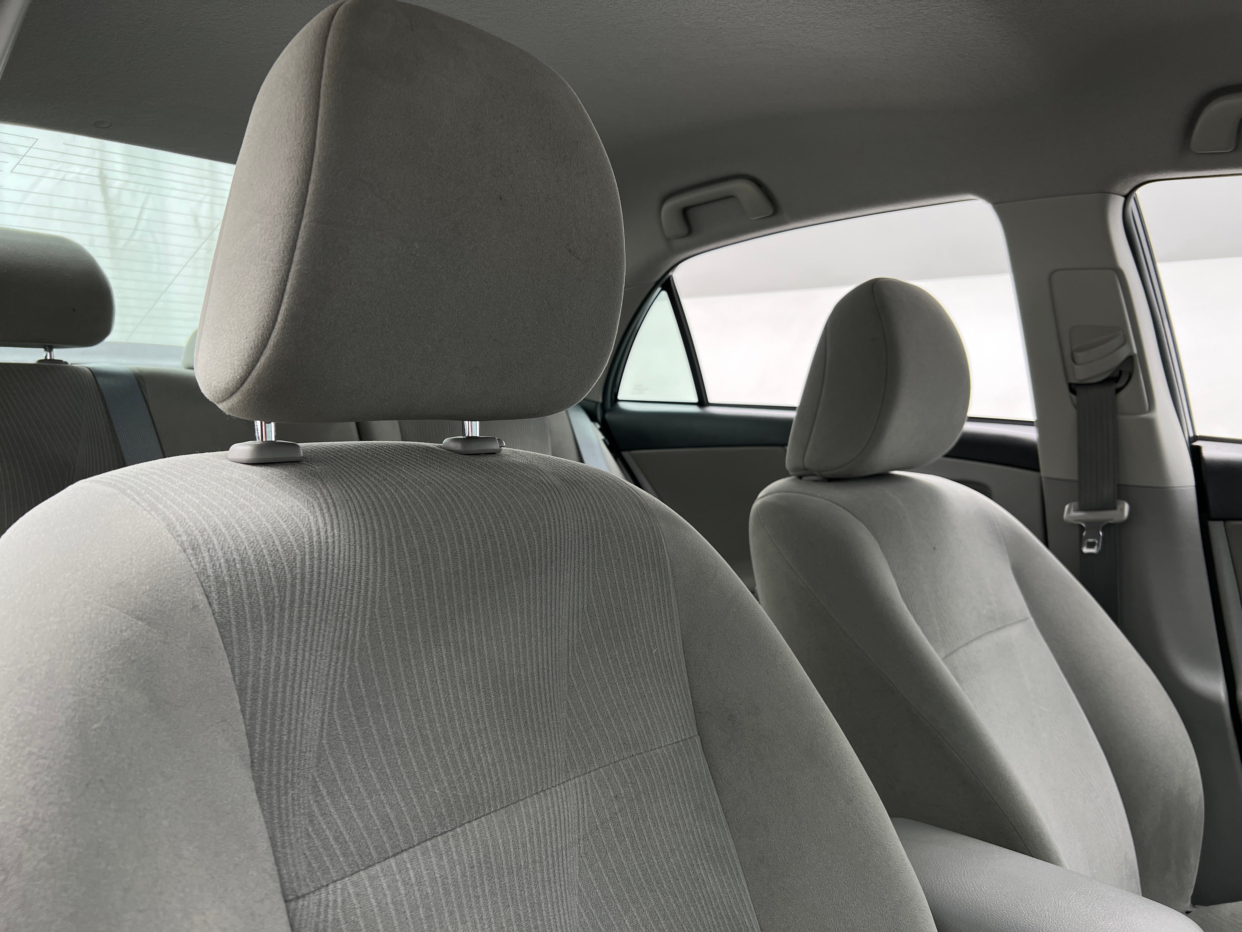 2012 Toyota Corolla LE 2