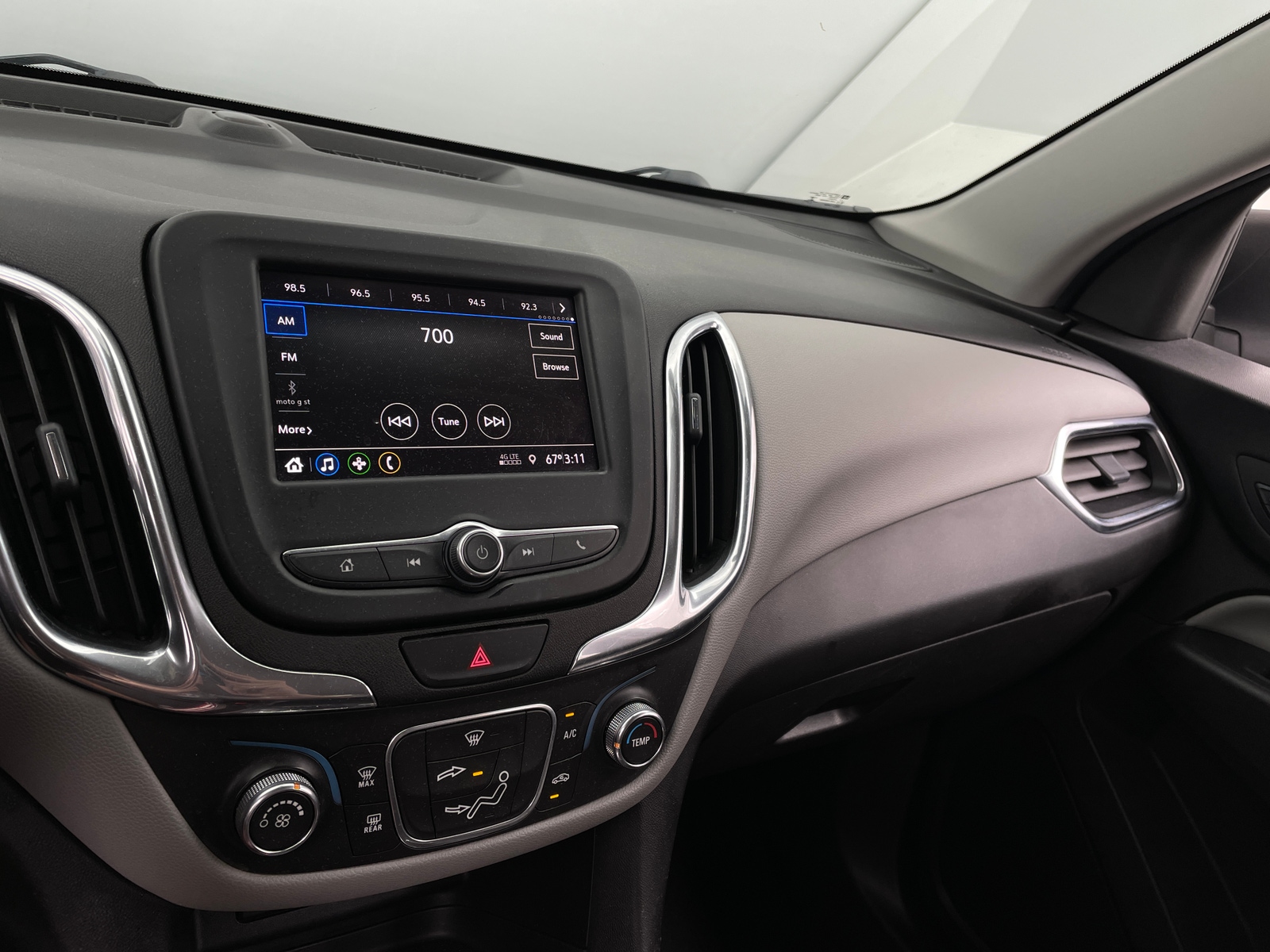 Thumbnail: 2020 Chevrolet Equinox - 4