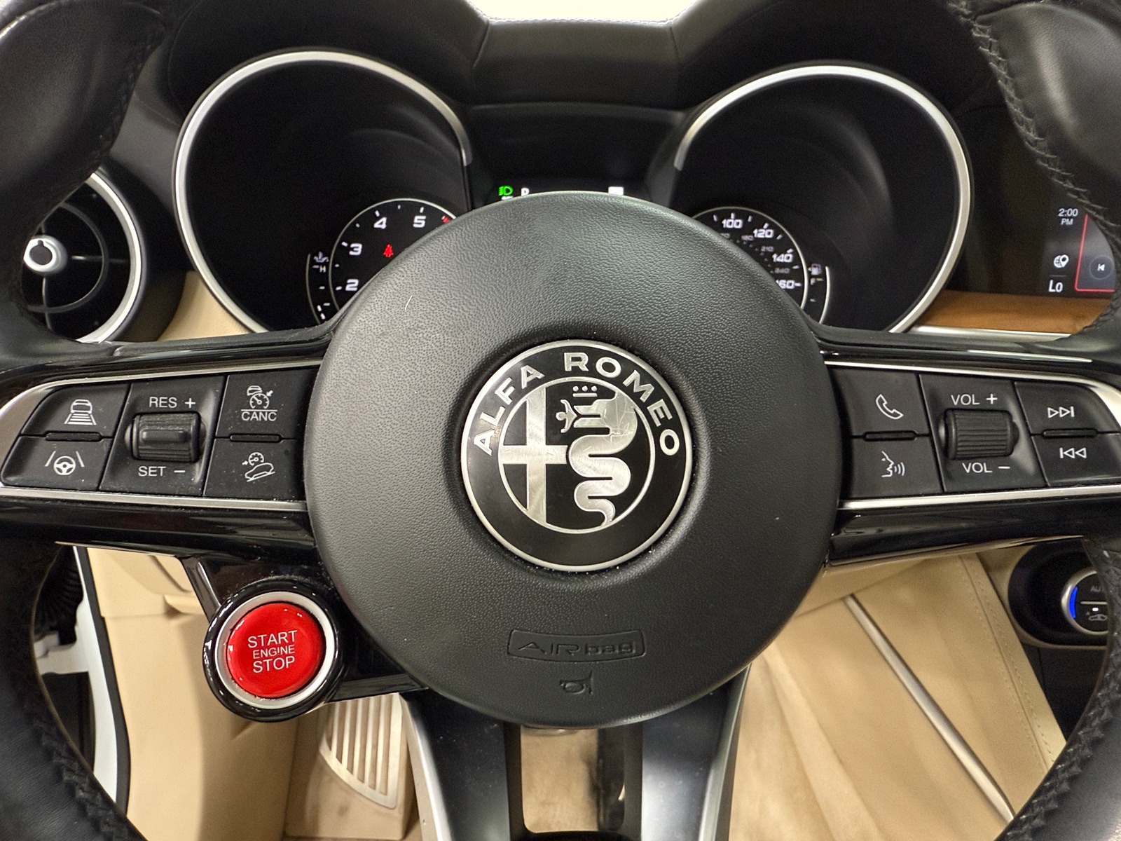 Thumbnail: 2021 Alfa Romeo Stelvio - 4