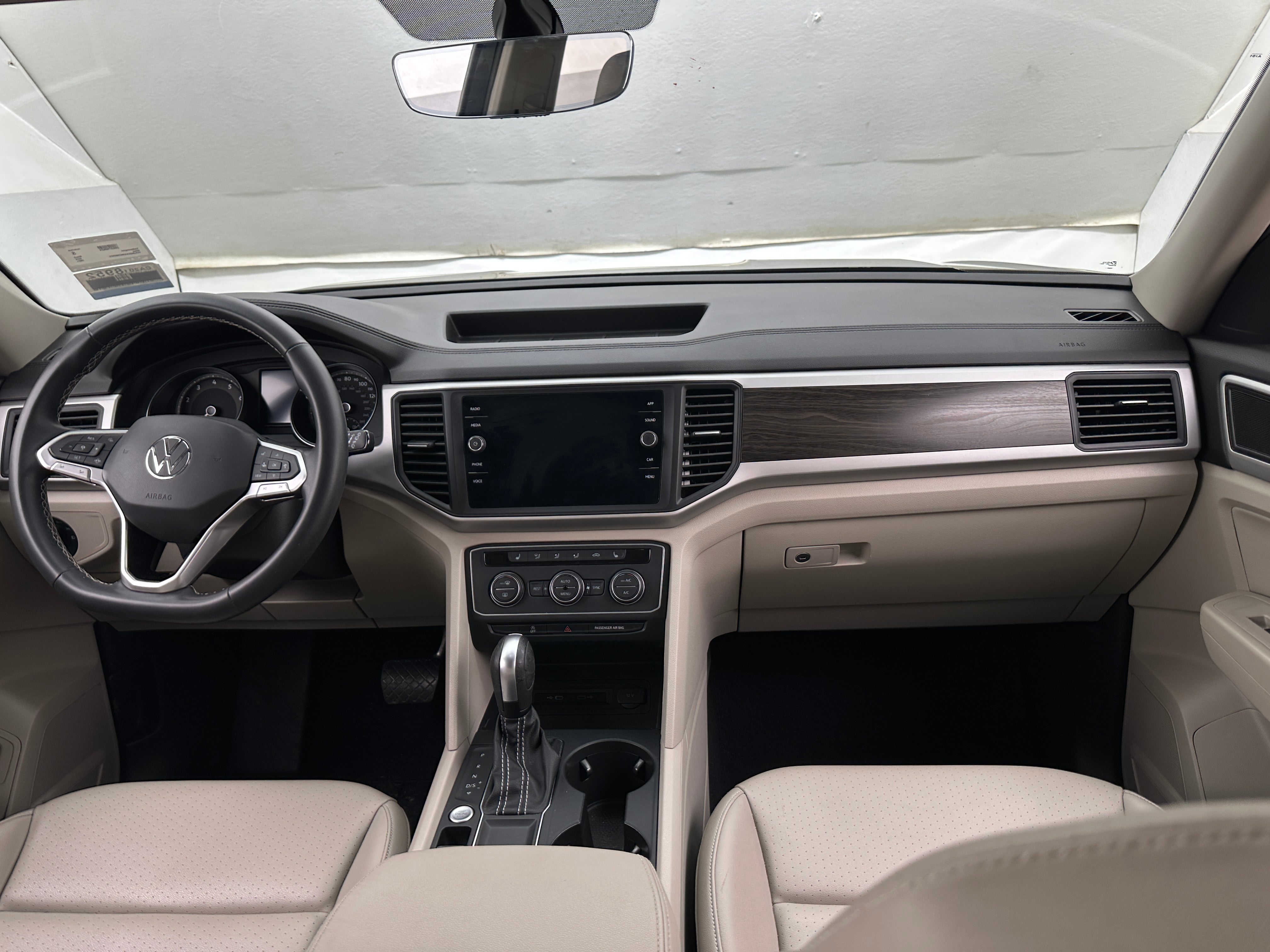 2021 Volkswagen Atlas SE 2