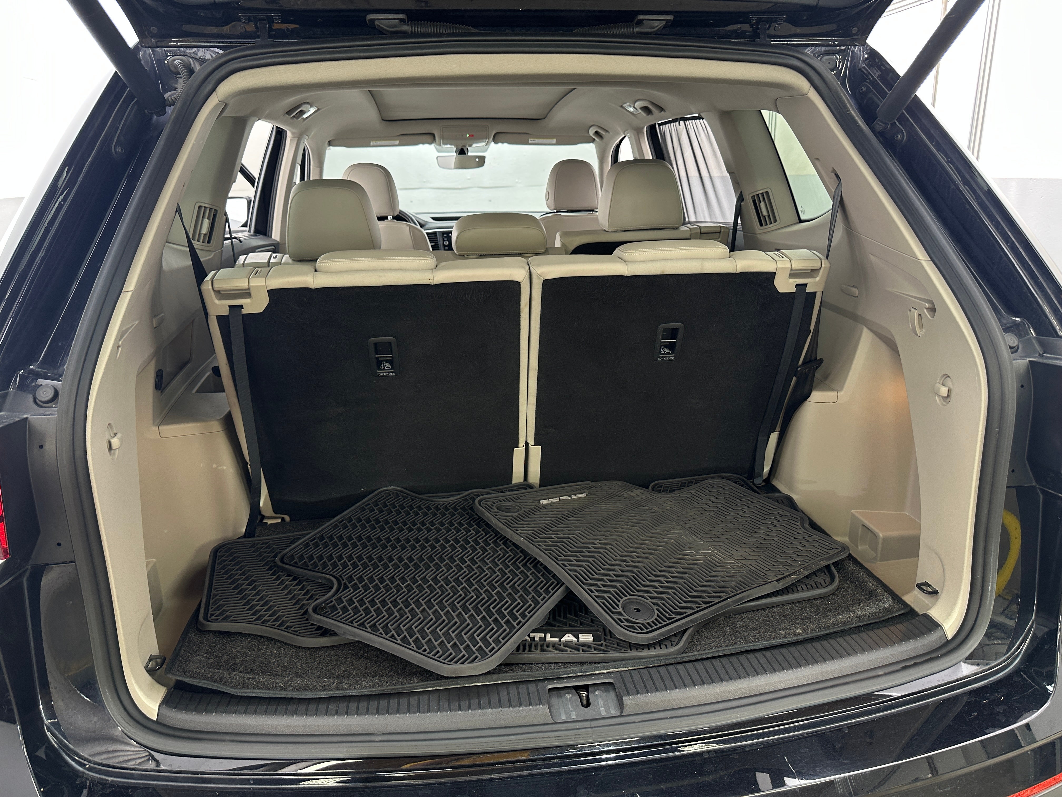 2021 Volkswagen Atlas SE 6